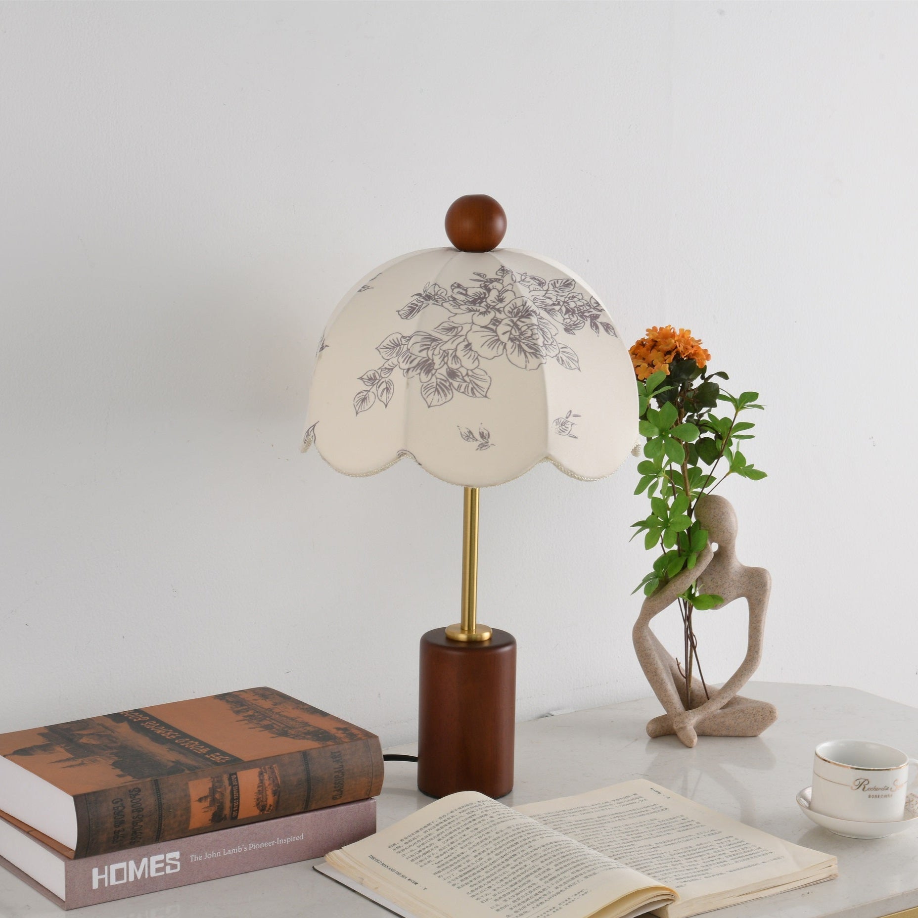 Quinn Vintage Fabric Table Lamp - Letslighting