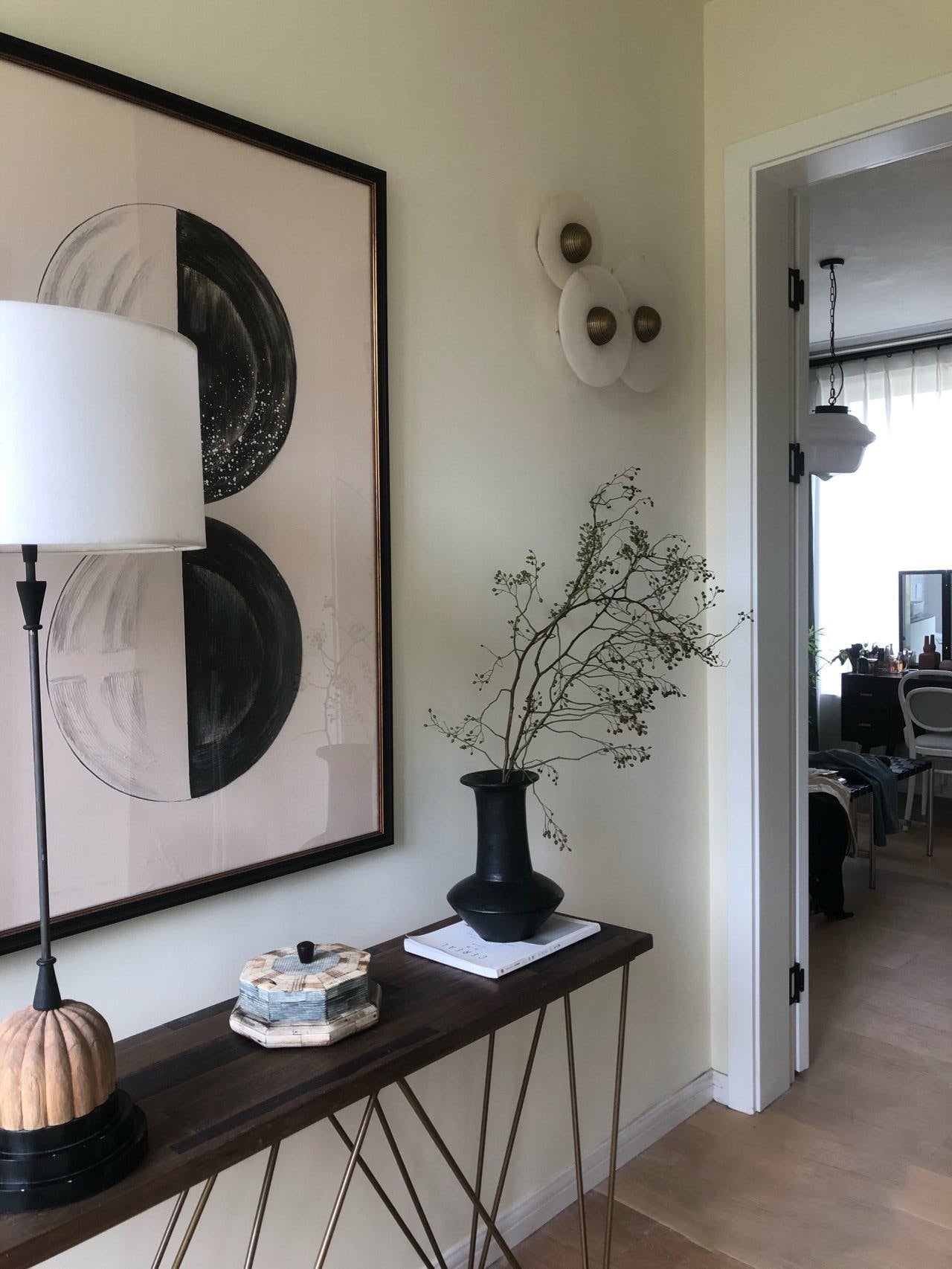 Round Wall Lamp Alabaster Fluted Brass - Letslighting