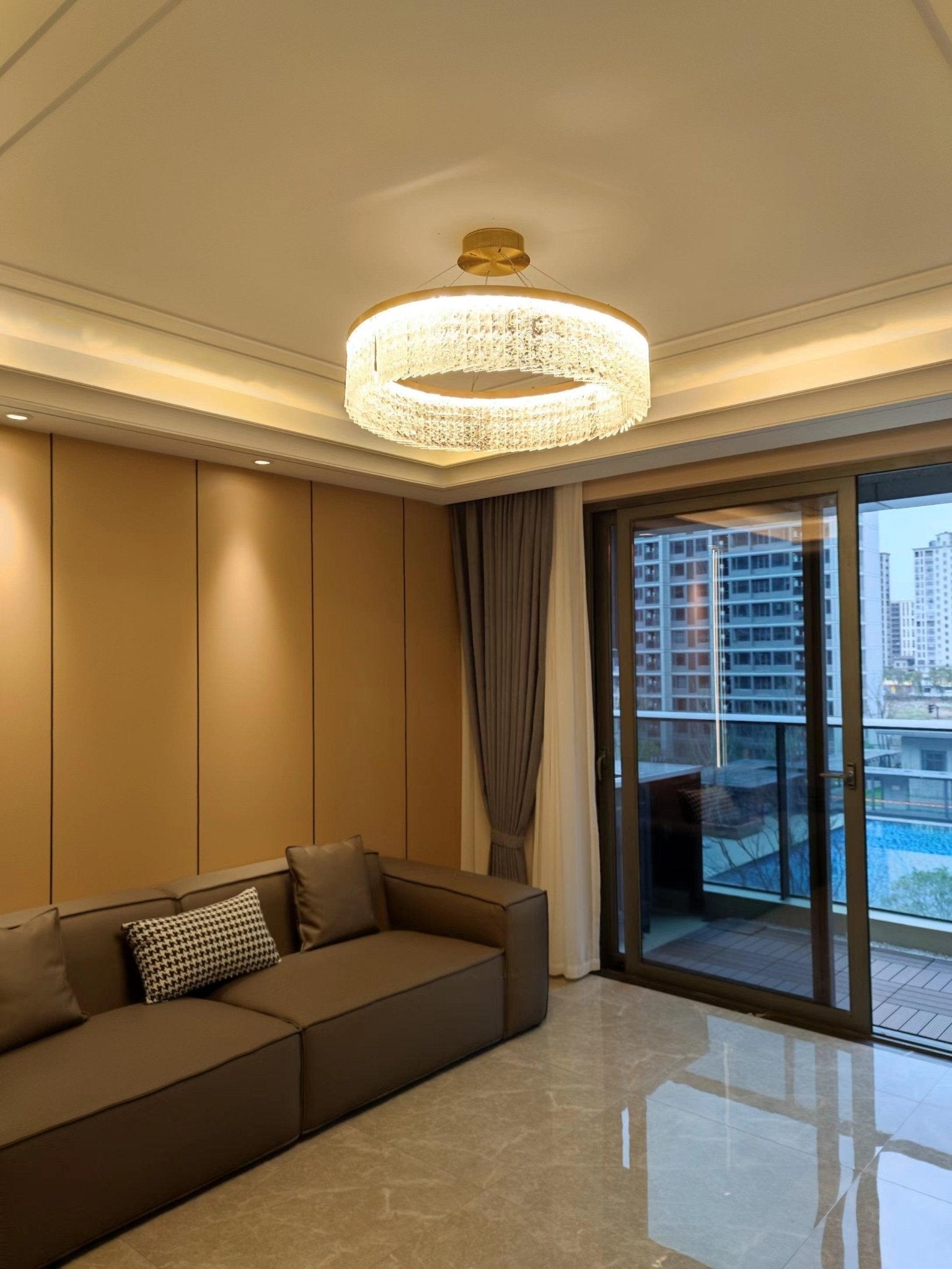 Lustra Chandelier Round Halo Crystal - Letslighting