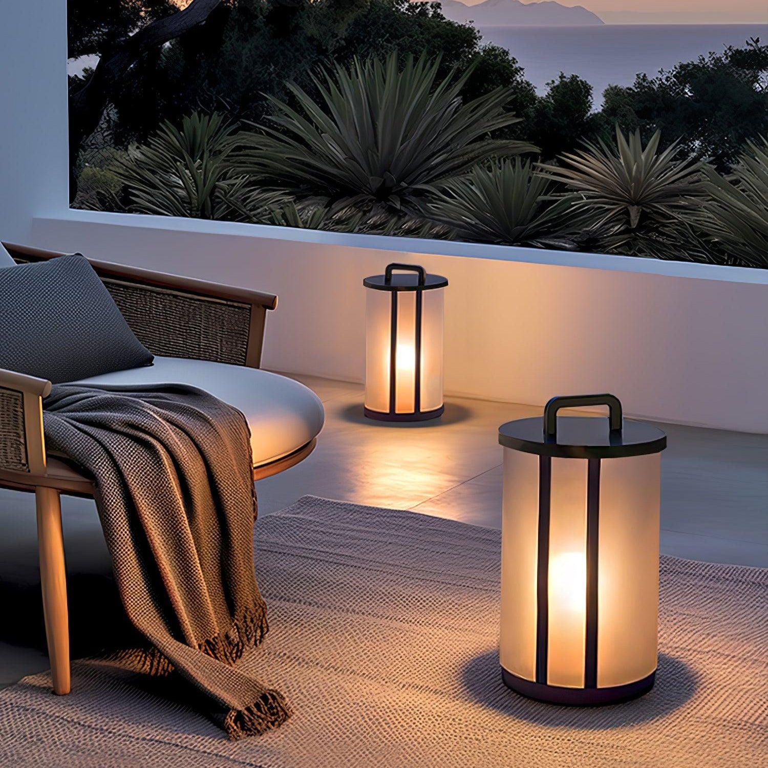 Ray Round Pillar Lantern Outdoor Light