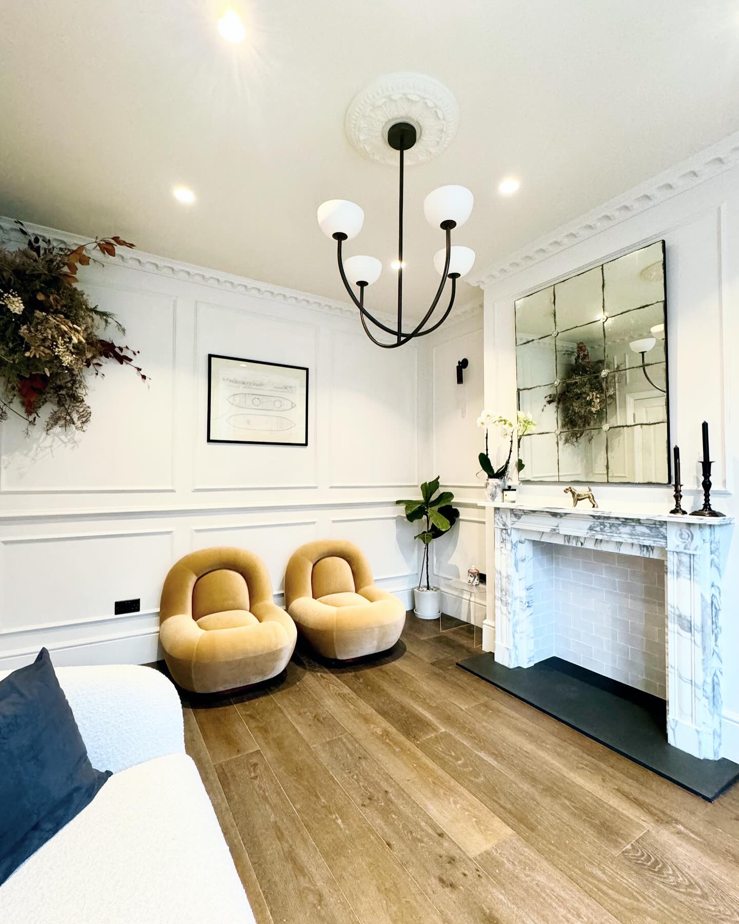 Sytala Modern Minimalist Ceramics Chandelier - Letslighting