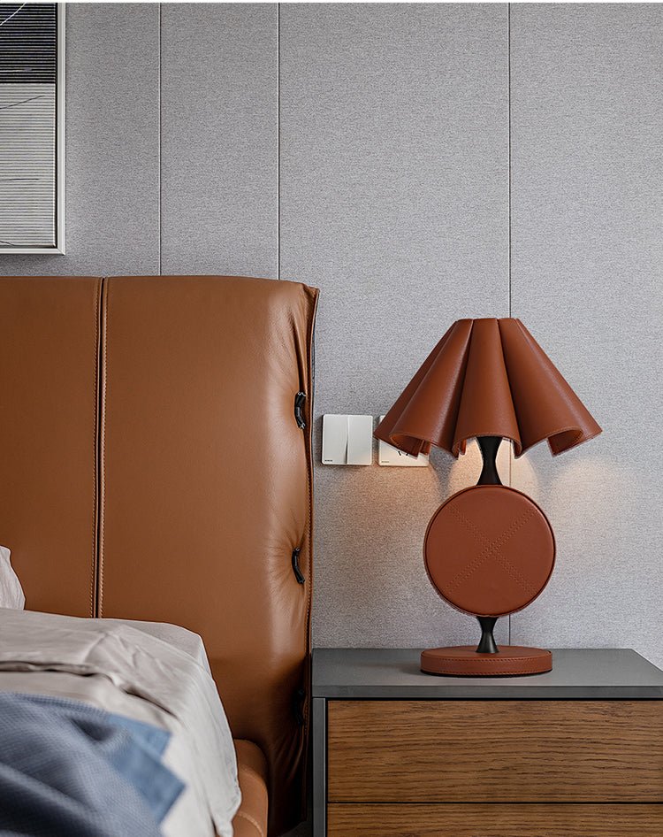 Saddle Modern Leather Table Lamp