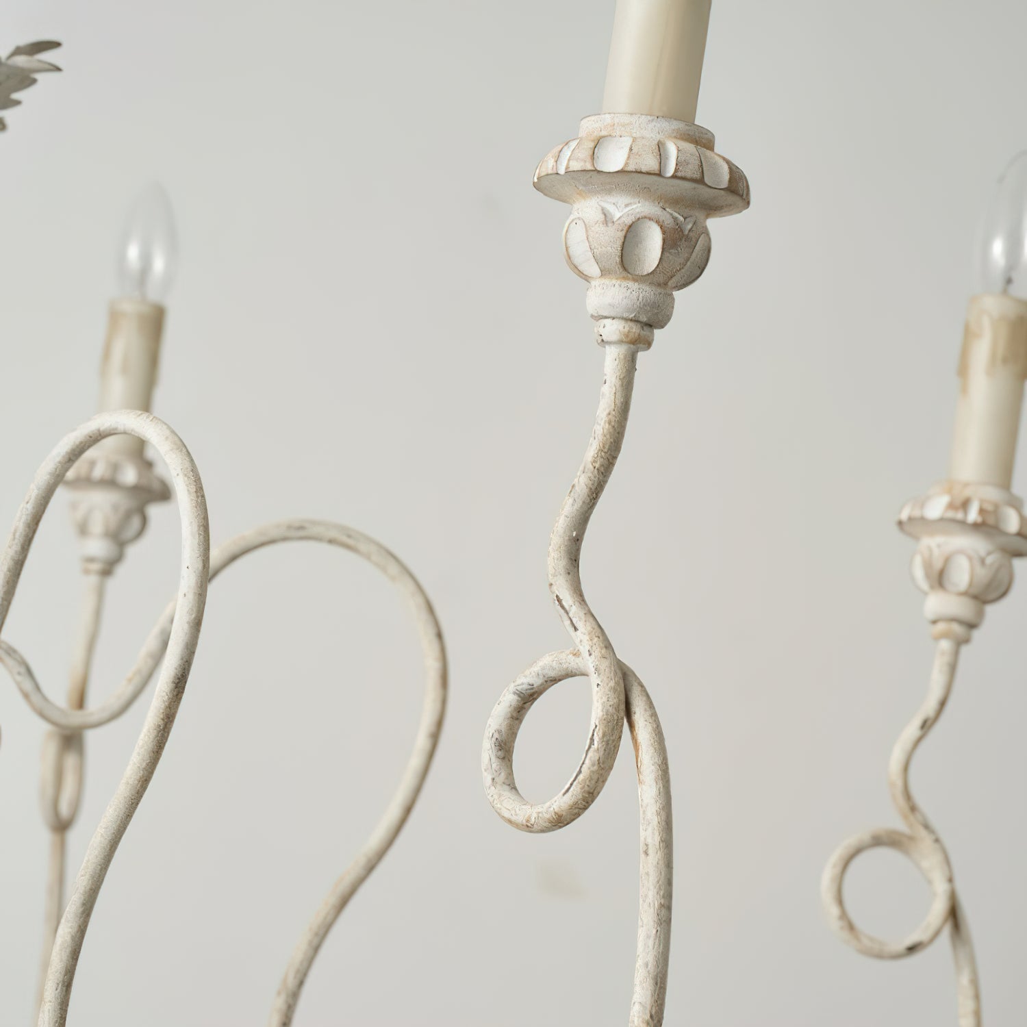 Viphaor Vintage Industrial Wood Chandelier - Letslighting