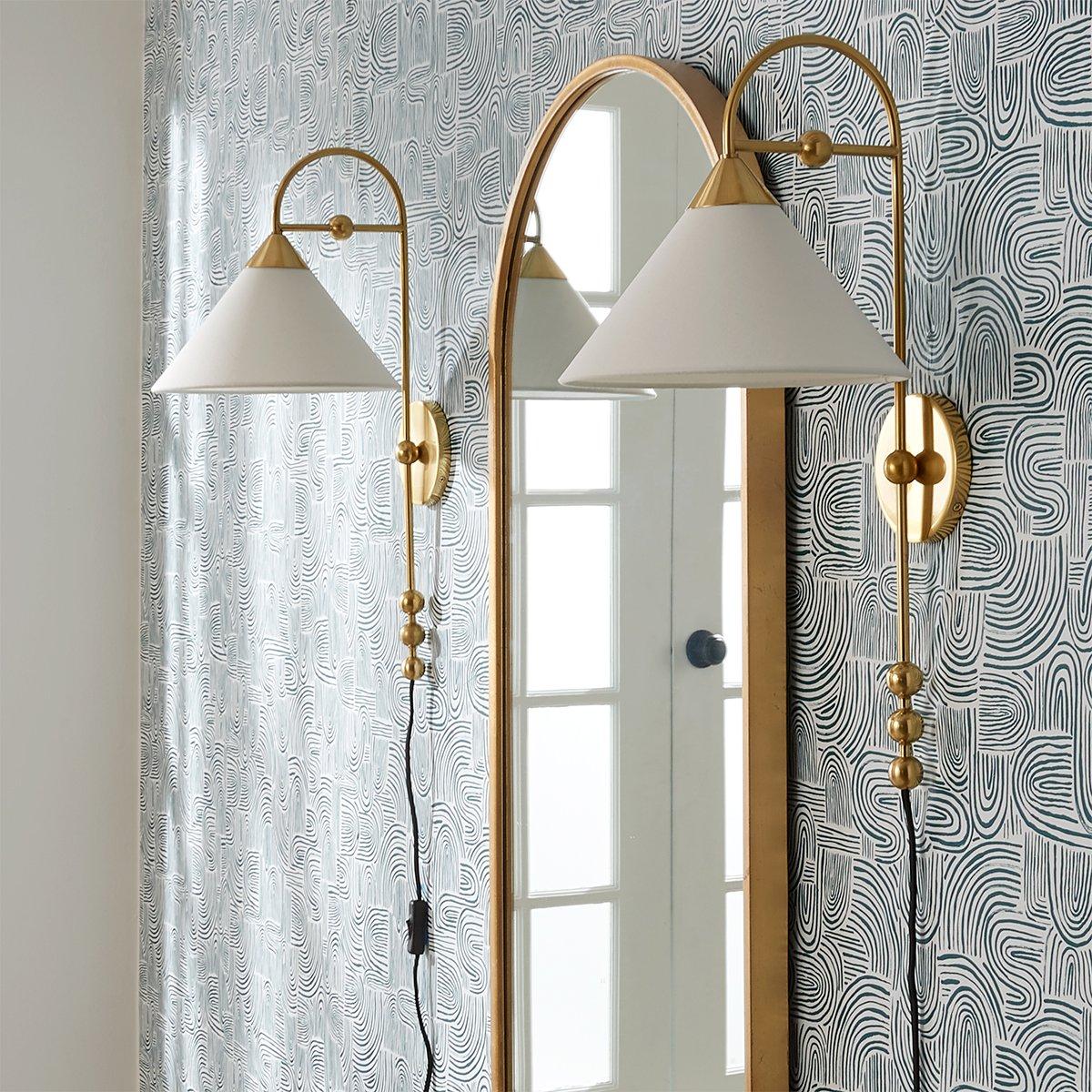 Cisorir Elegance Vintage Plug-In Brass Fabric Sconce Wall Lamp - Letslighting