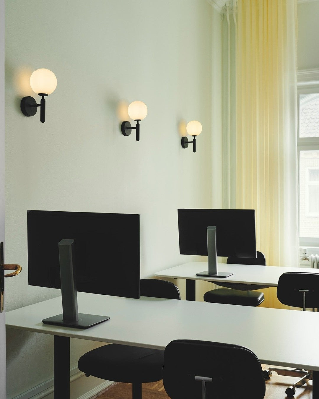 Ilirila Modern Minimalist Brass Glass Wall Light - Letslighting