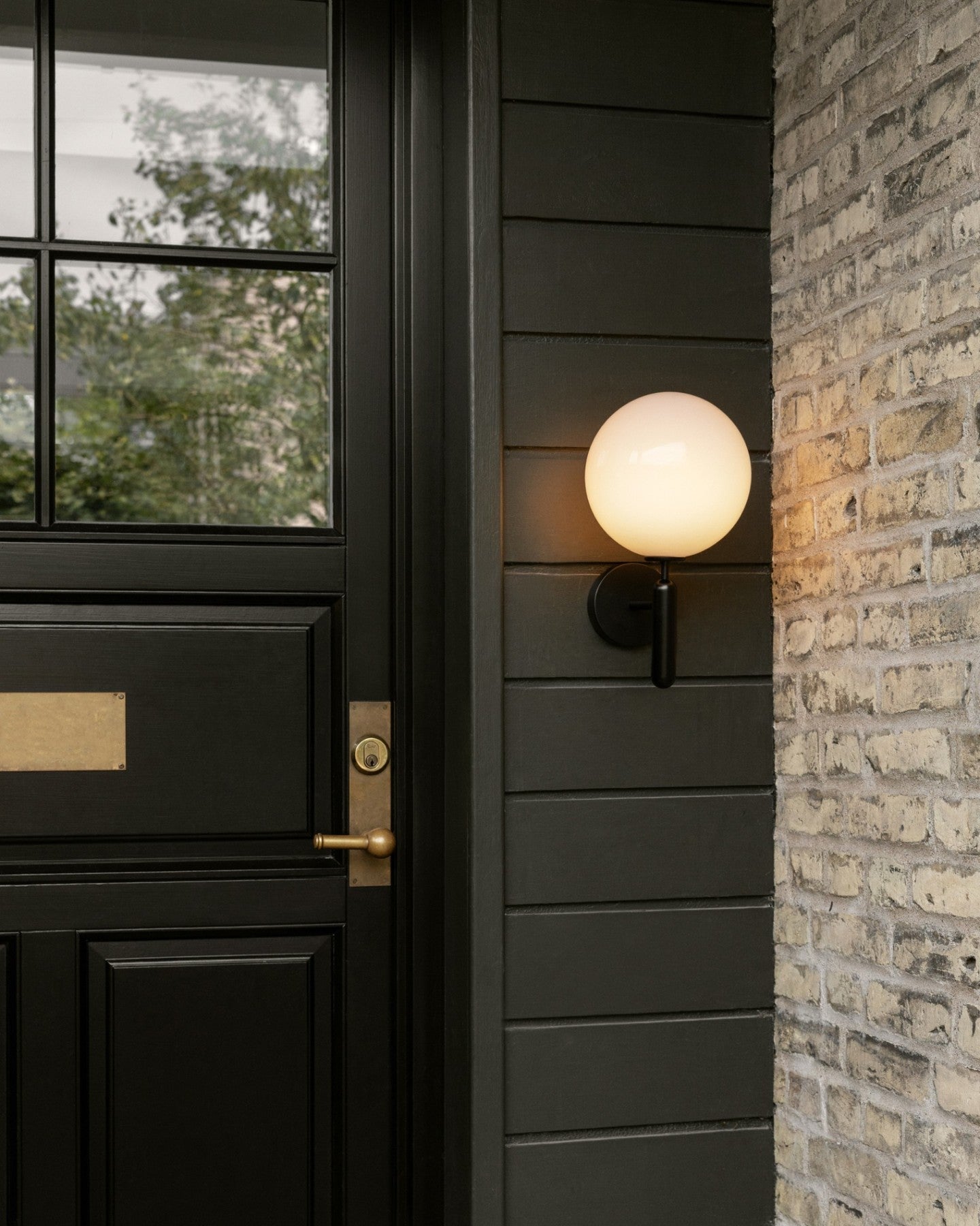 Ilirila Modern Minimalist Brass Glass Wall Light - Letslighting