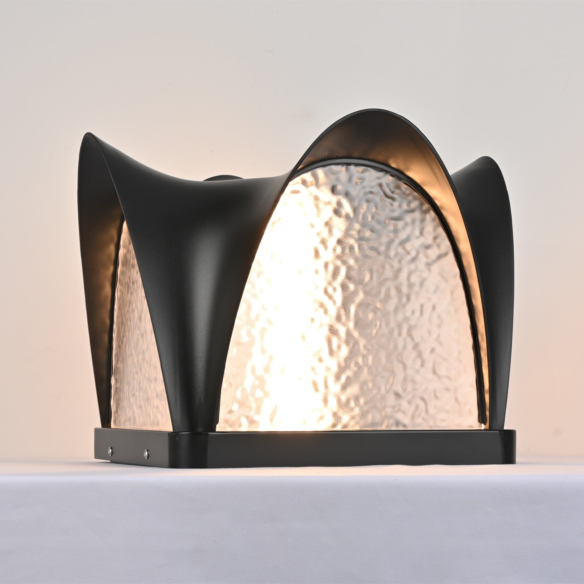 Veyra Modern Acrylic Outdoor Light - Letslighting