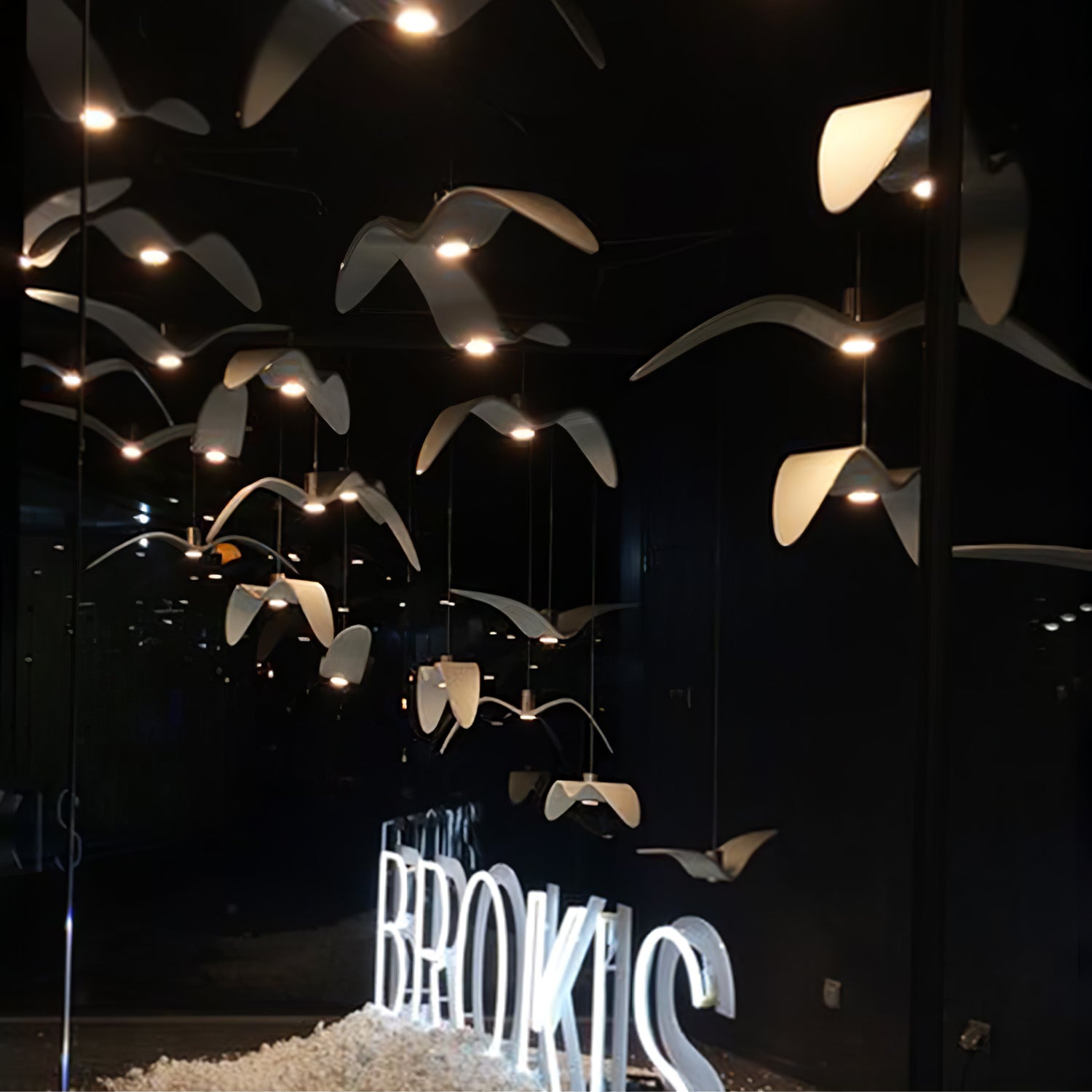 Lustra Pendant Lamp Bird Wings for Living Room - Letslighting