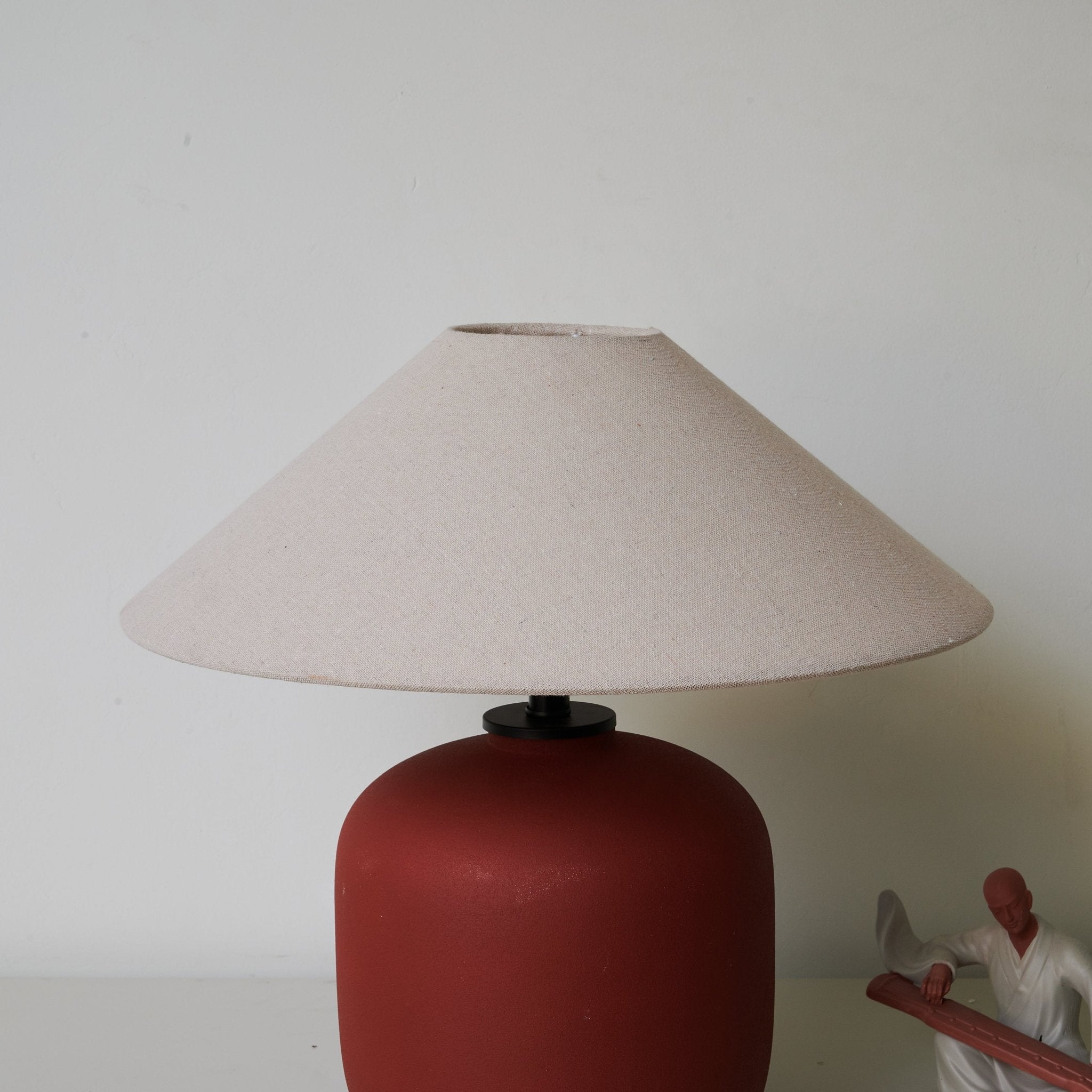 Gordon Ceramics Minimalist Table Lamp - Letslighting