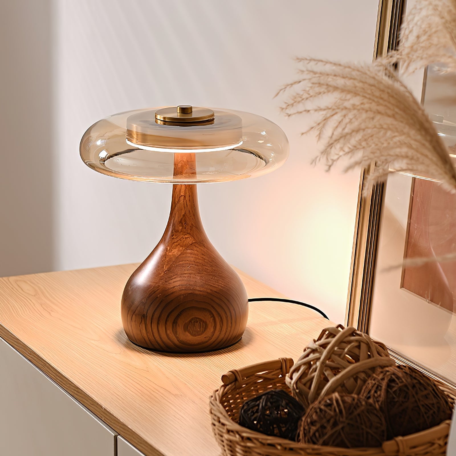 Brittany Modern Wood Table Lamp - Letslighting