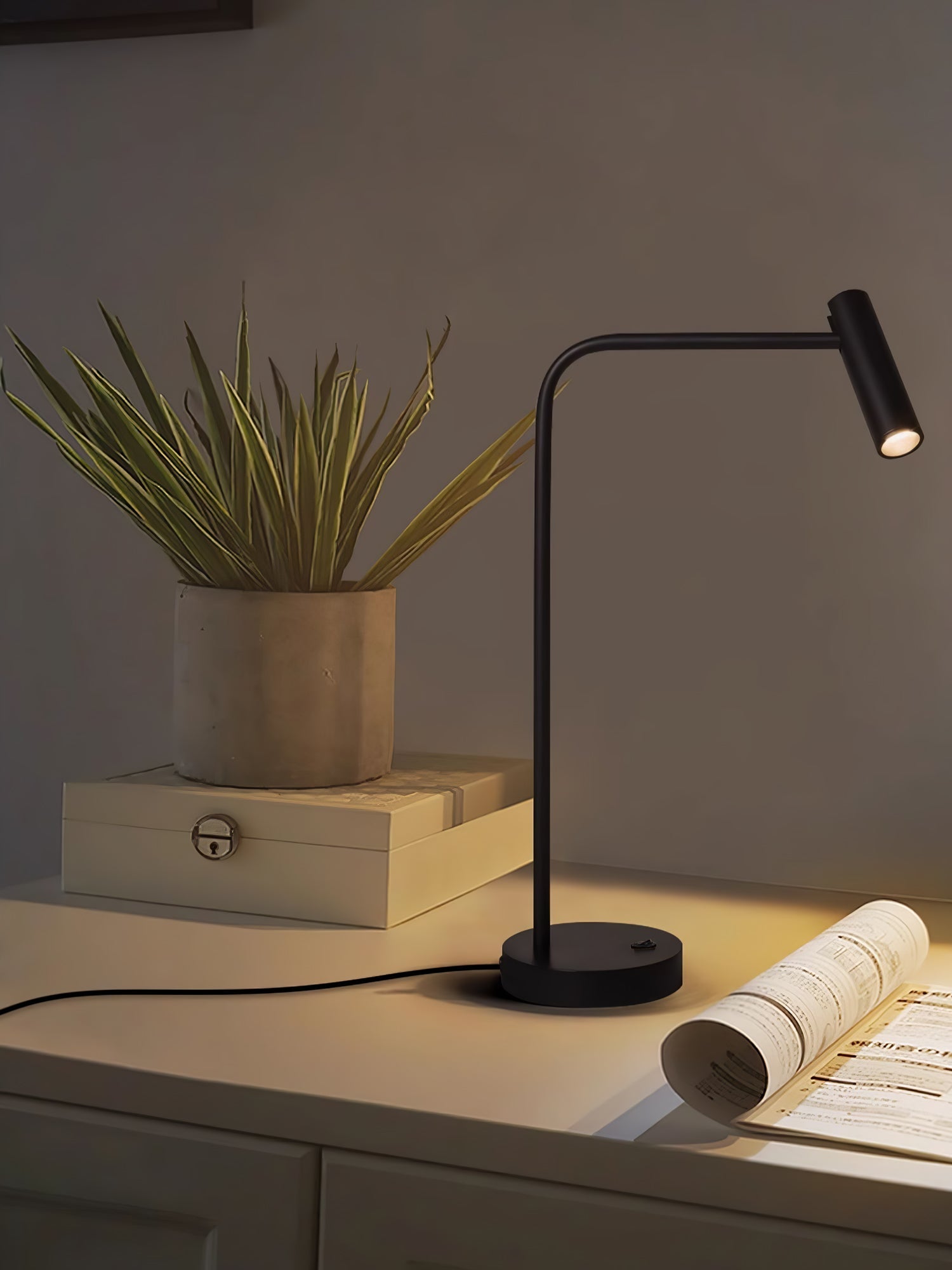 Lumice Miniamlist Table Lamp - Letslighting