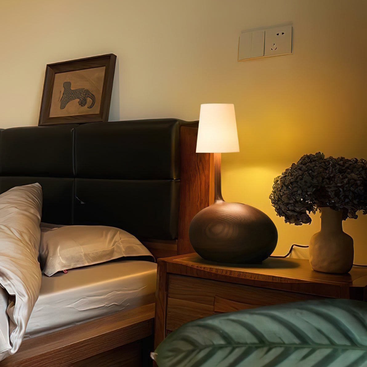 Clyra Wood Fabric Table Lamp - Letslighting