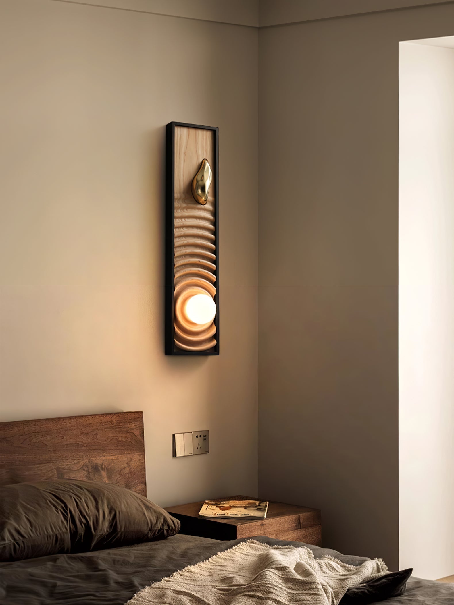 Caleb Vintage Wood Wall Lamp - Letslighting