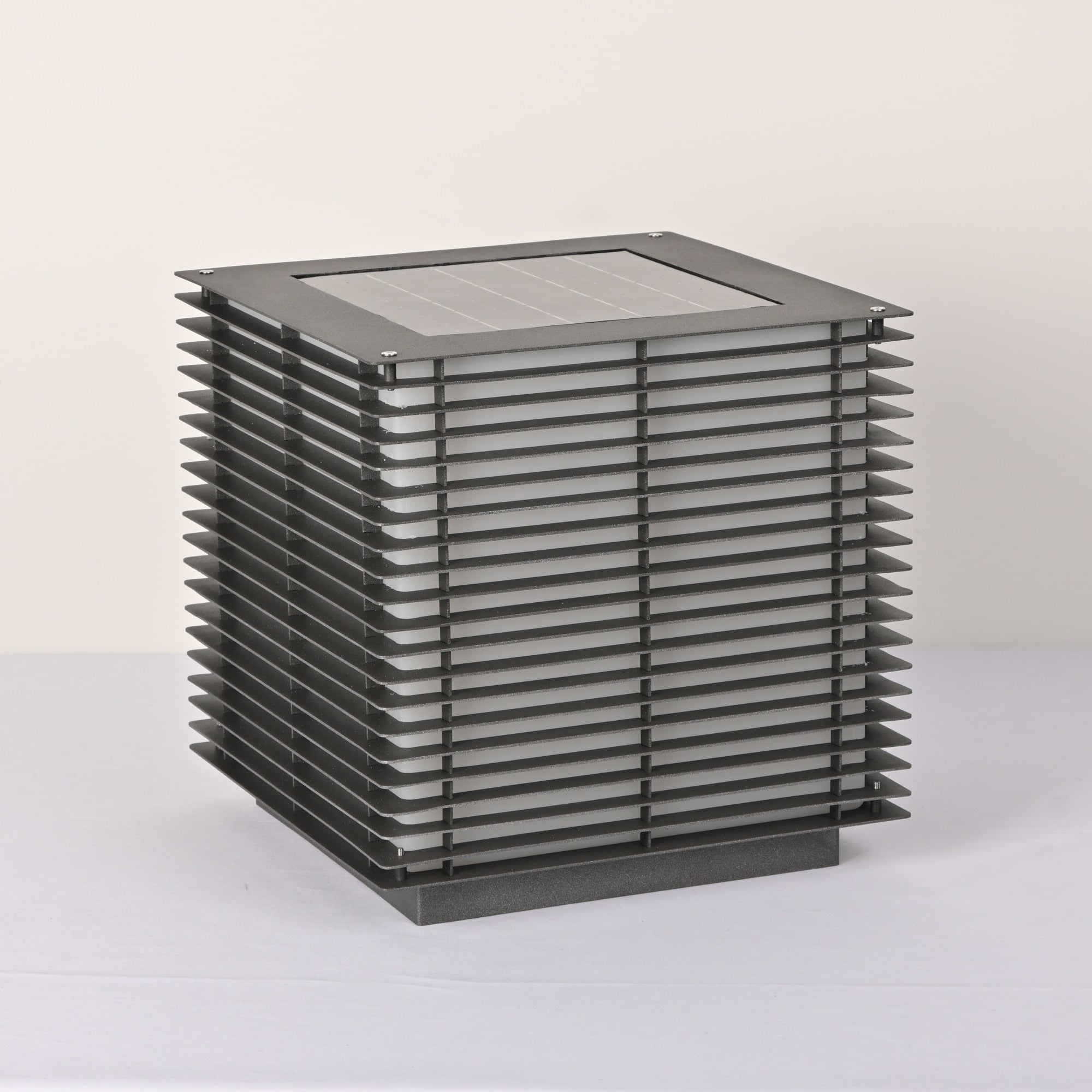 Eryon Solar Grid Outdoor Light - Letslighting
