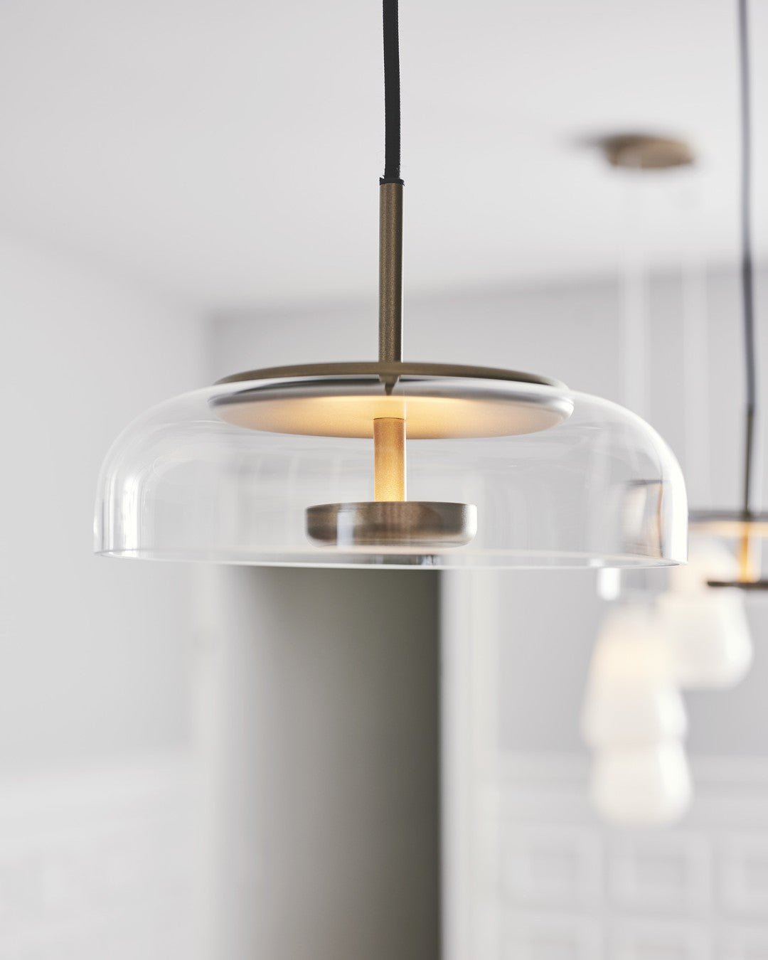 Lustra Pendant Lamp Transparent Glass Sleek - Letslighting