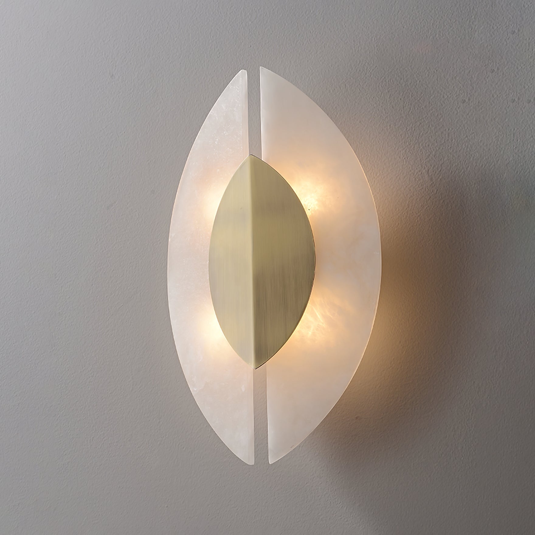 Solari Modern Alabaster Sconce
