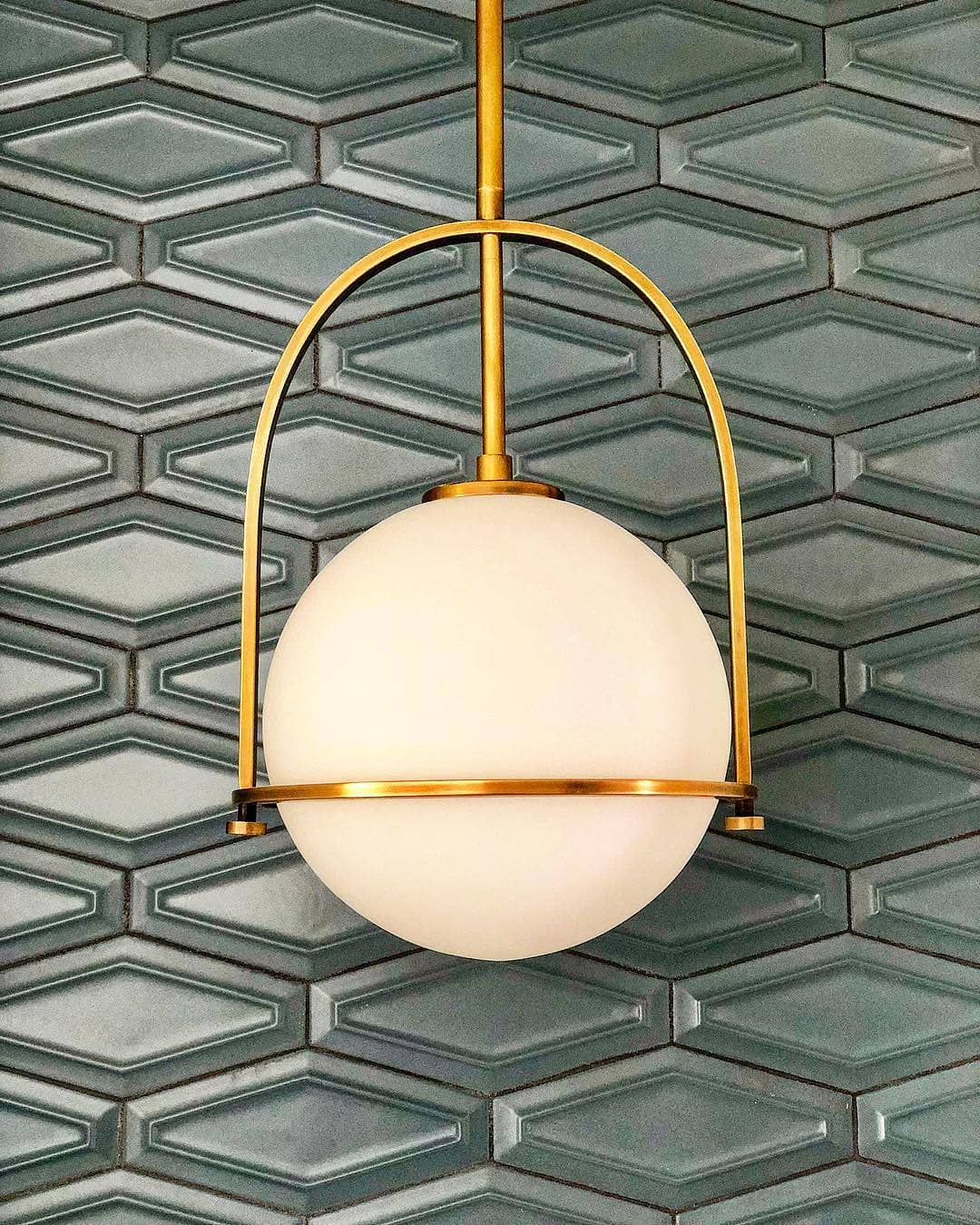 Obsidian Modern Glass Pendant Light - Letslighting