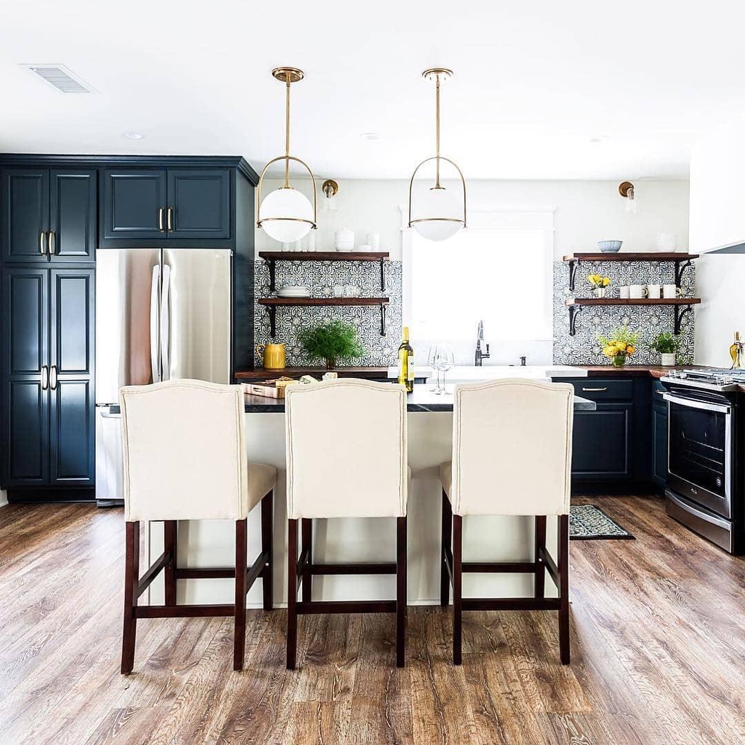 Obsidian Modern Glass Pendant Light - Letslighting