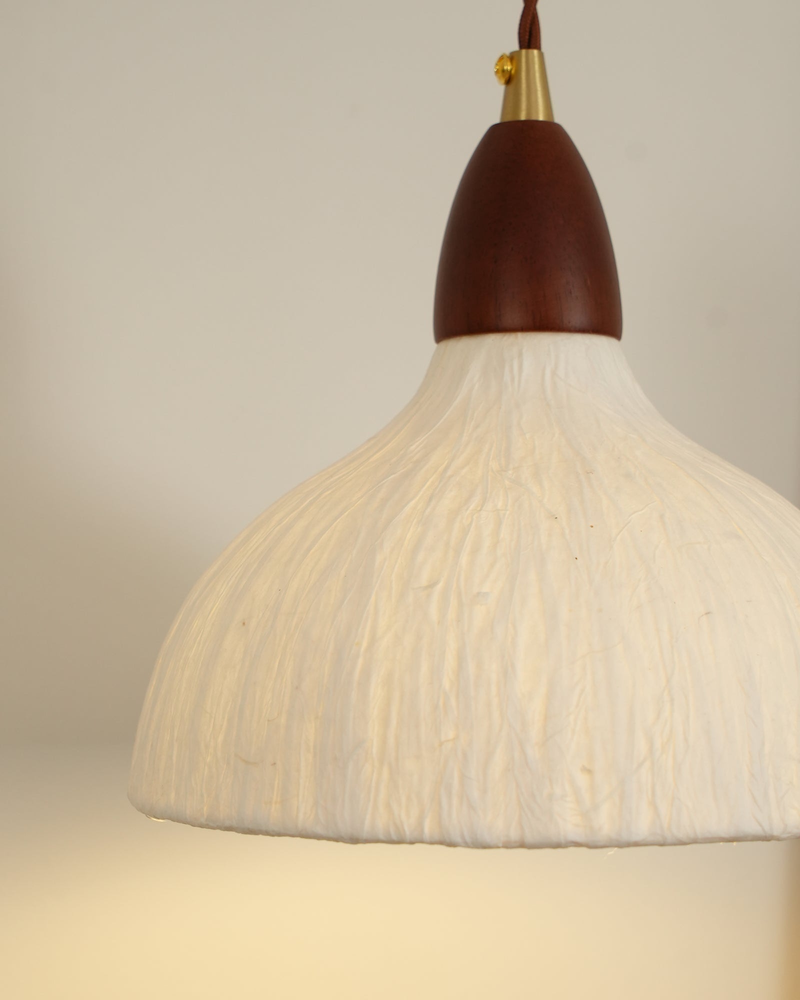 Vitheos Elegance Natural Walnut Wood Wall Lamp - Letslighting