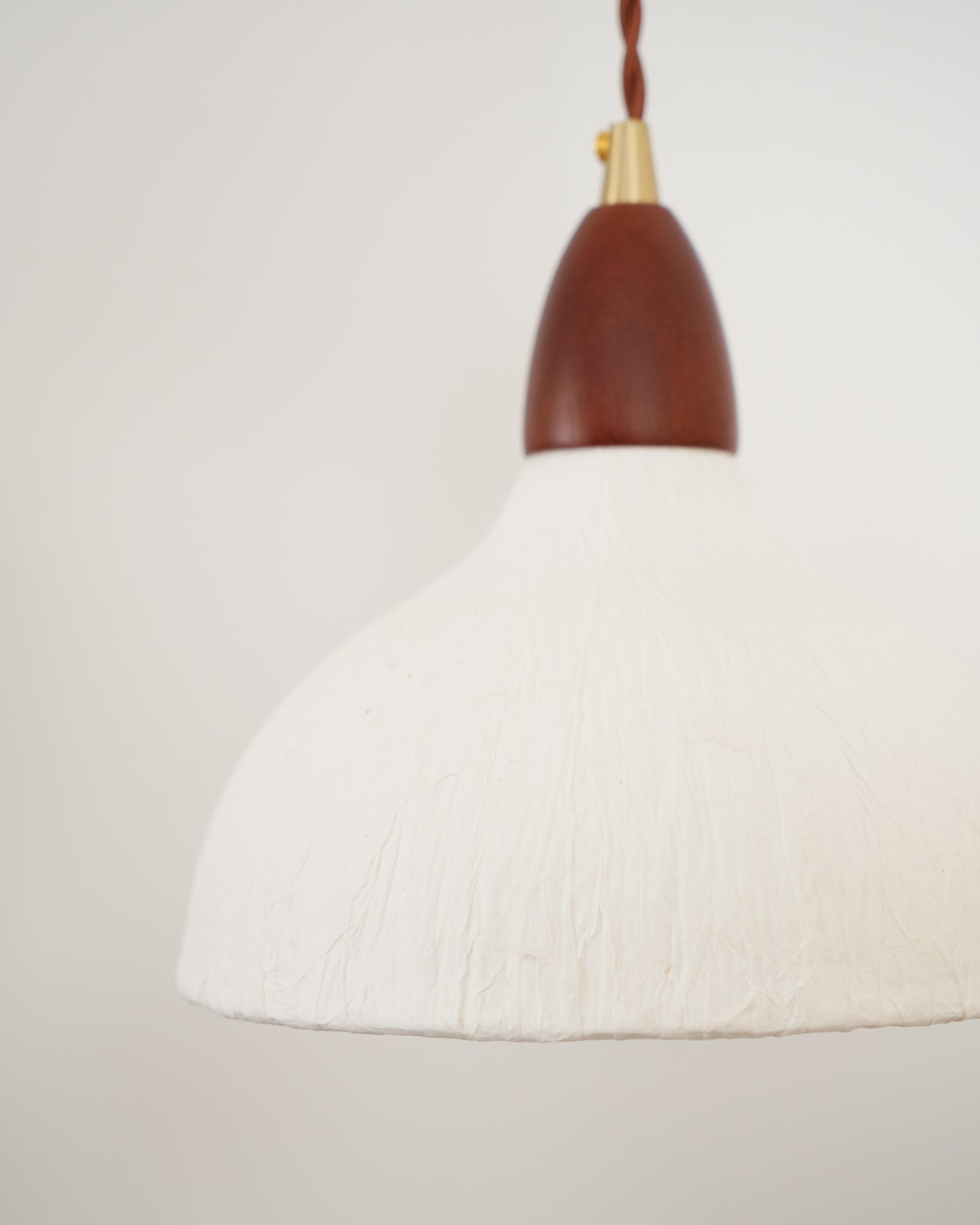 Vitheos Elegance Natural Walnut Wood Wall Lamp - Letslighting