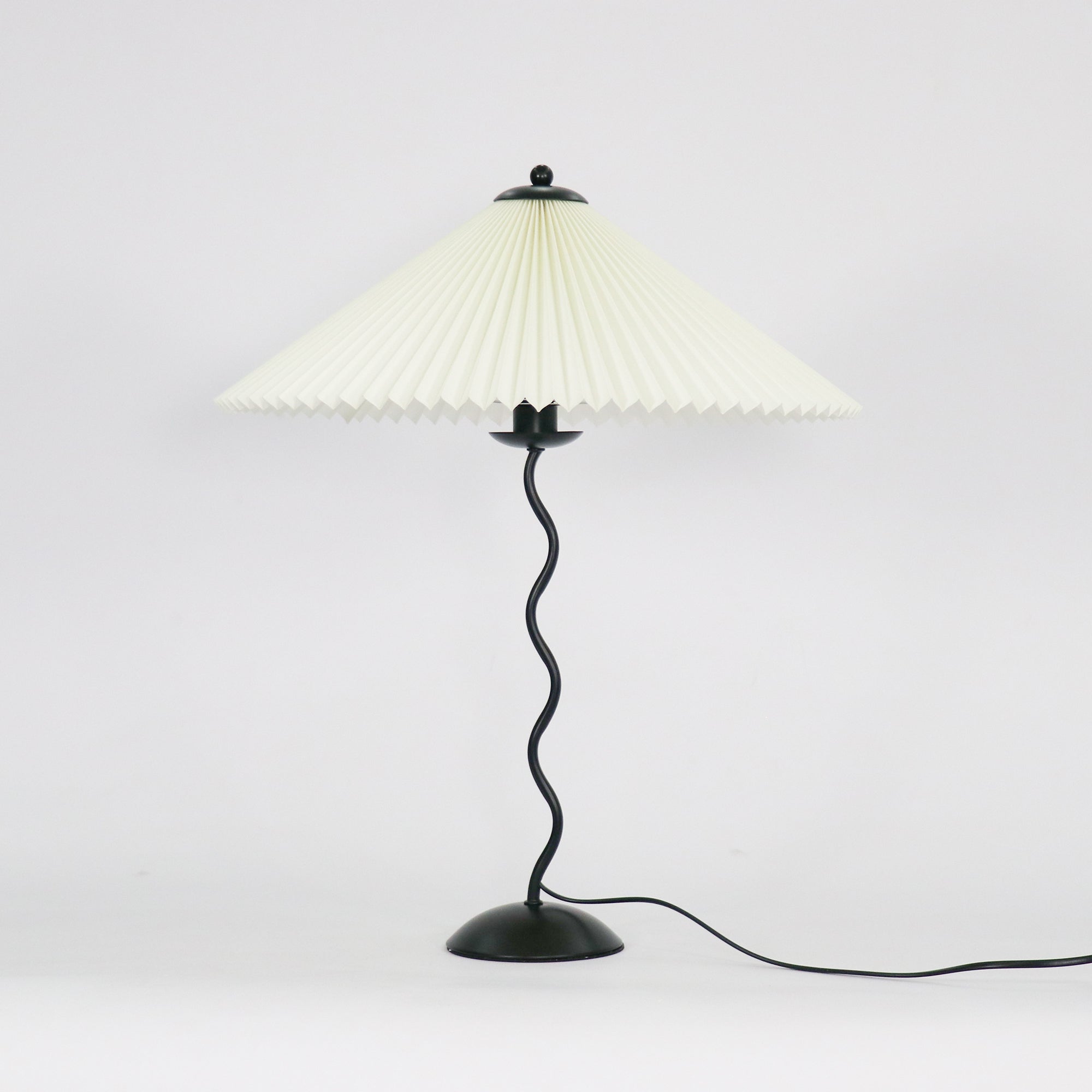 Vioro Fabric Table Lamp - Letslighting
