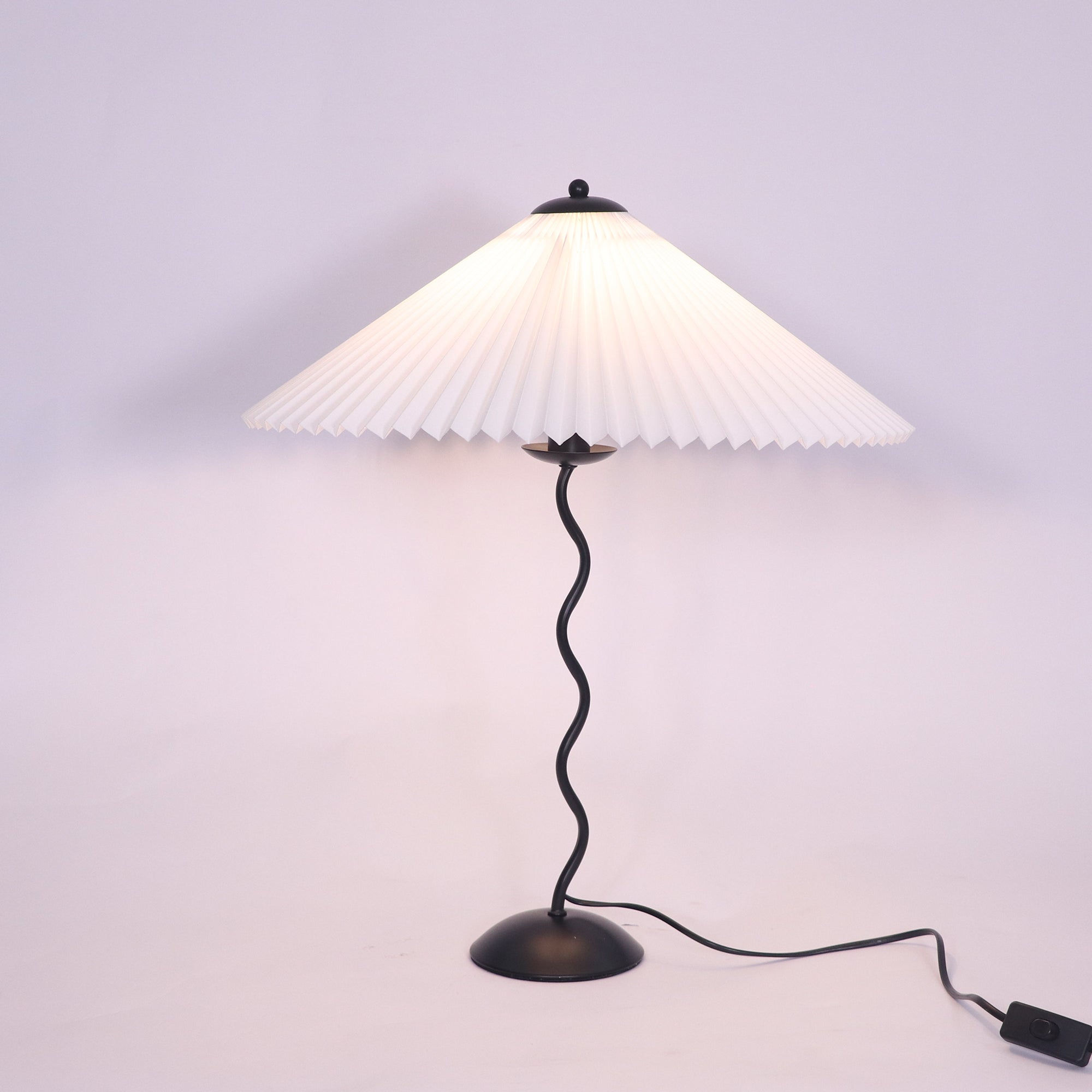 Vioro Fabric Table Lamp - Letslighting
