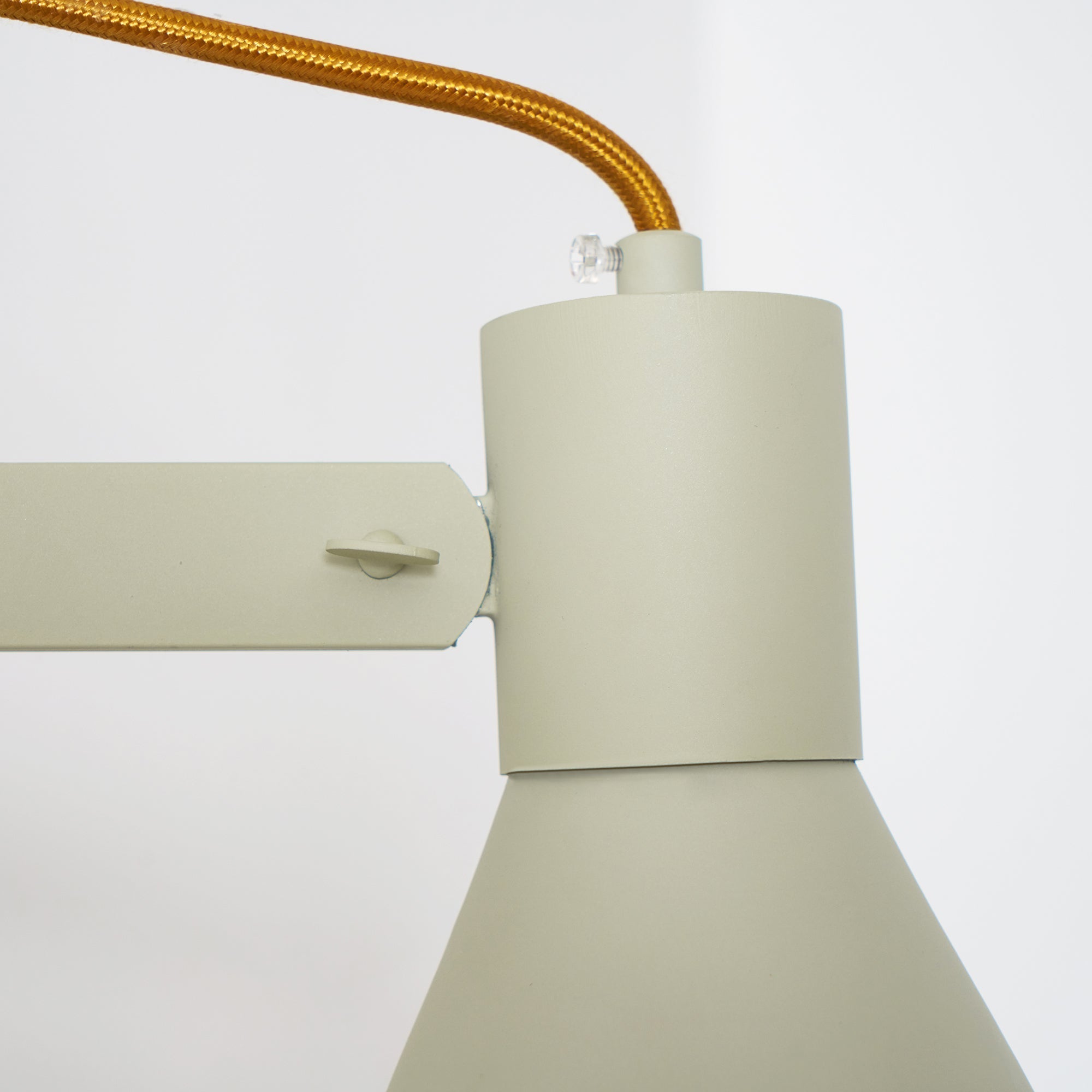 Ivela Modern Minimalist Plug-In Wall Lamp - Letslighting