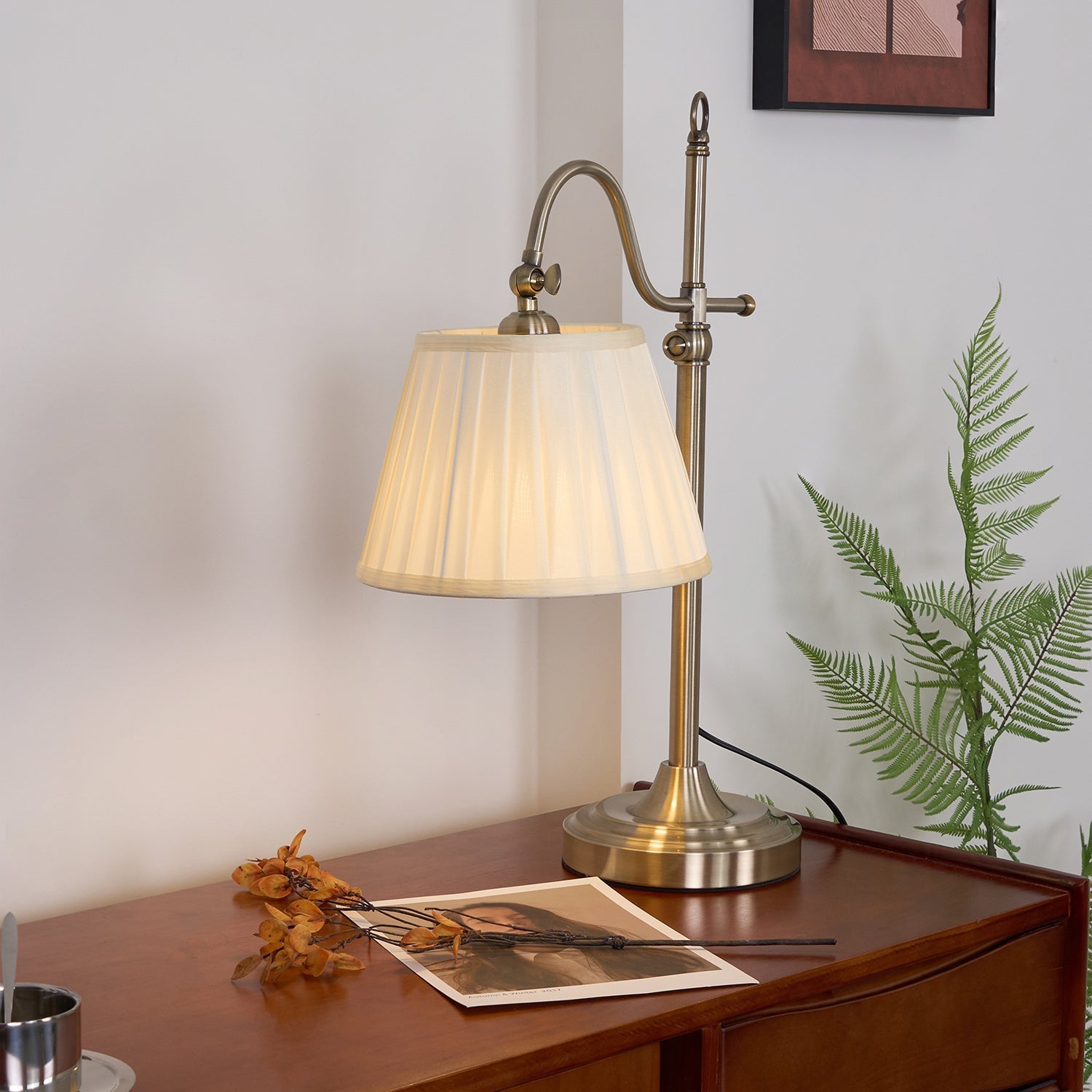 Katie Vintage Table Lamp - Letslighting