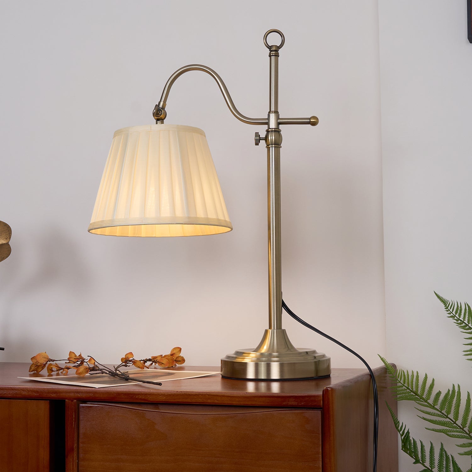 Katie Vintage Table Lamp - Letslighting