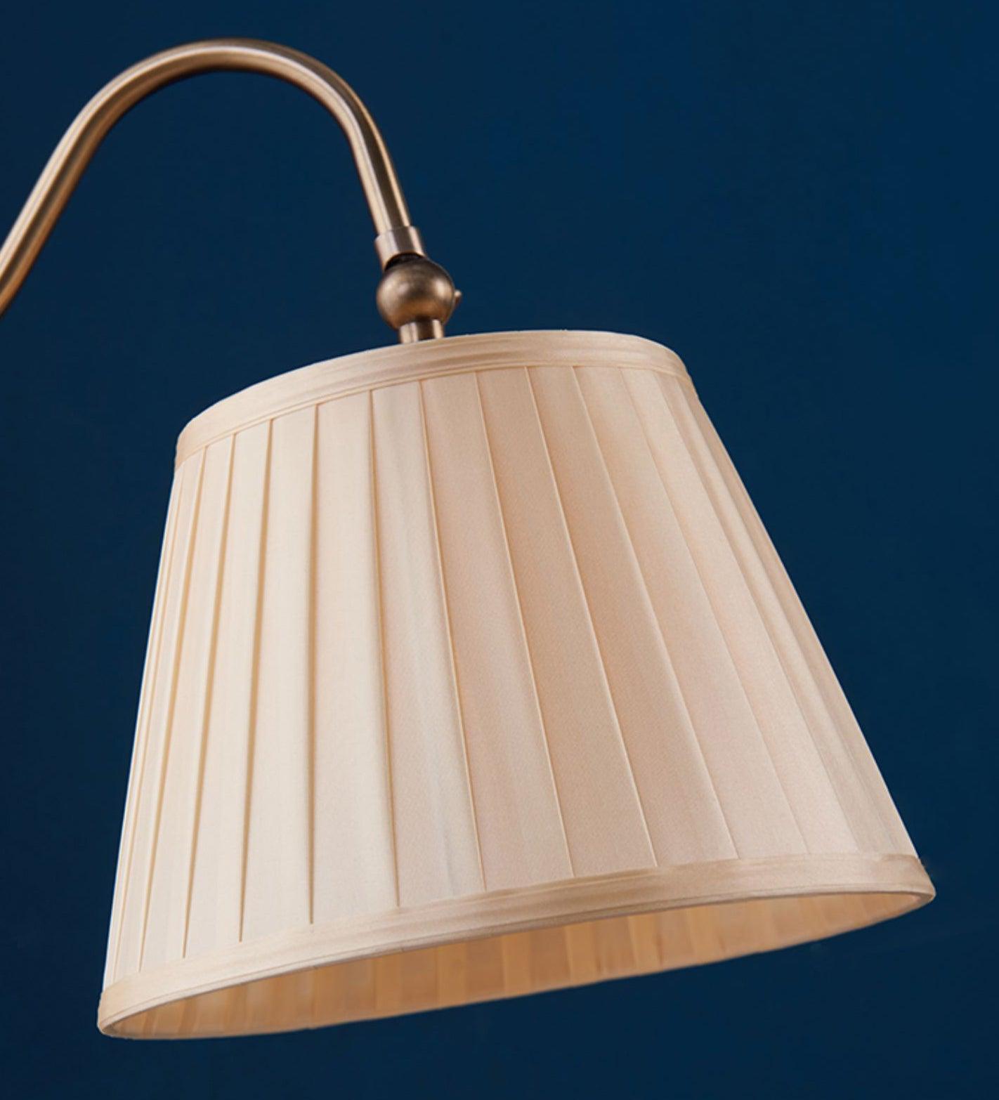 Katie Vintage Table Lamp - Letslighting