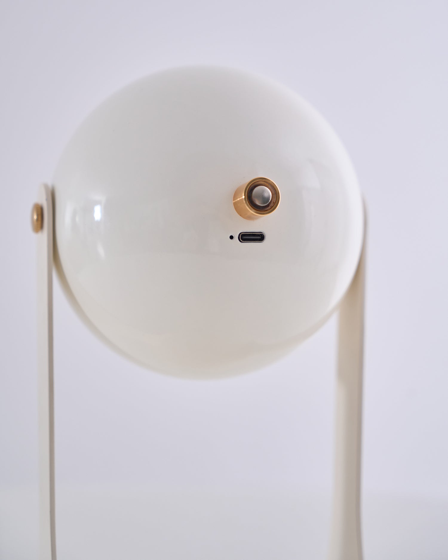 Lumonet Acrylic Minimalist Table Lamp - Letslighting