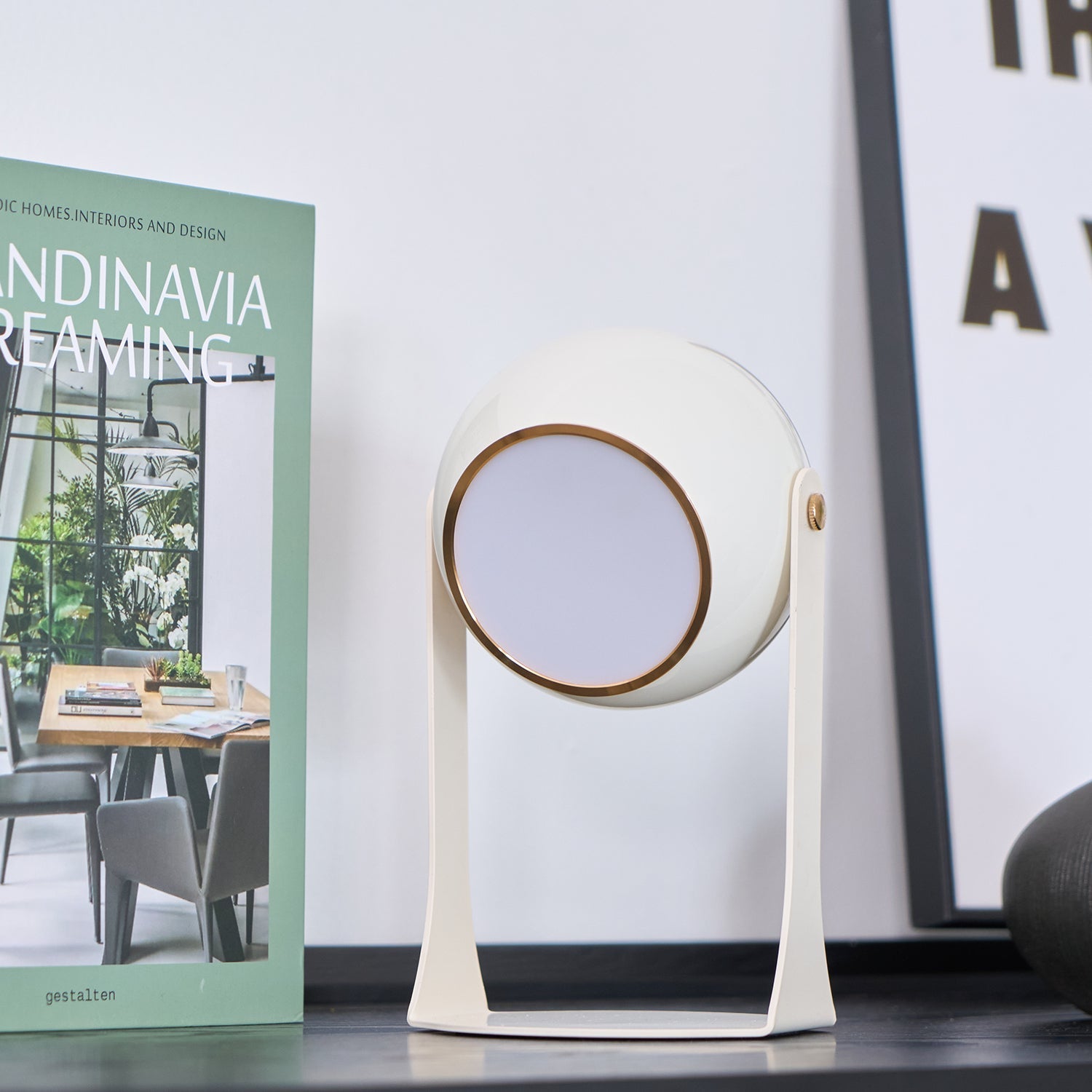 Lumonet Acrylic Minimalist Table Lamp - Letslighting