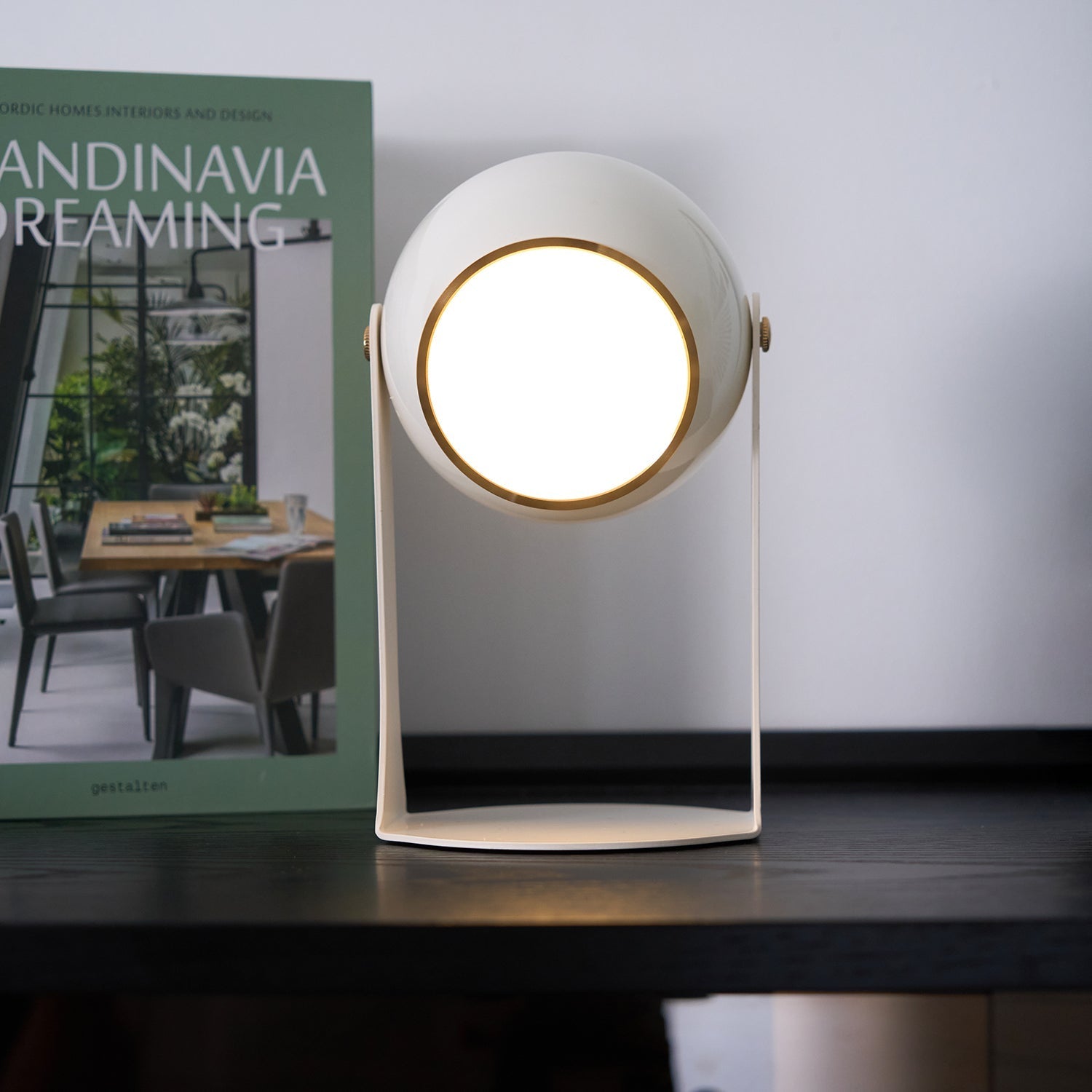 Lumonet Acrylic Minimalist Table Lamp - Letslighting