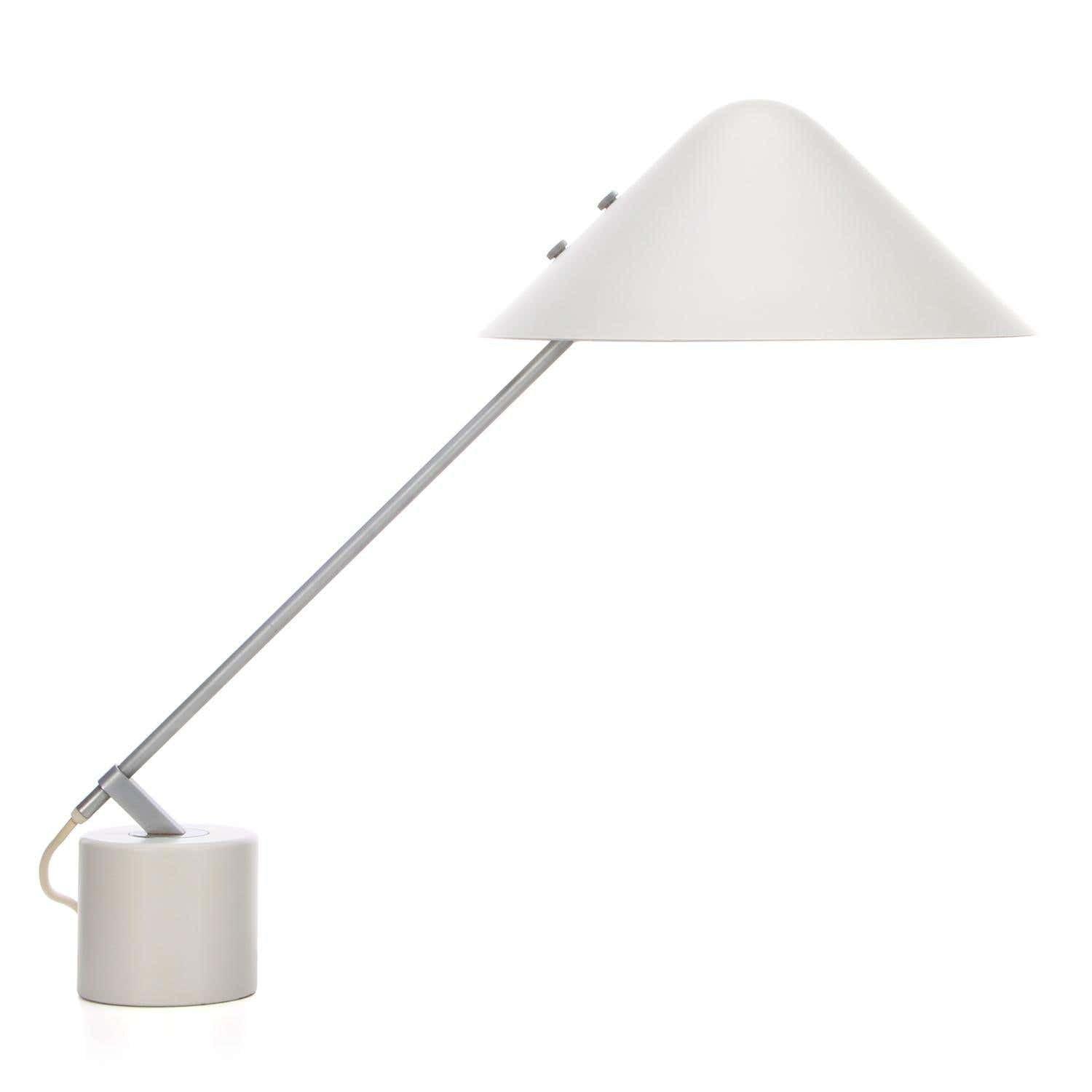 Calyx Small Hat Table Lamp - Letslighting
