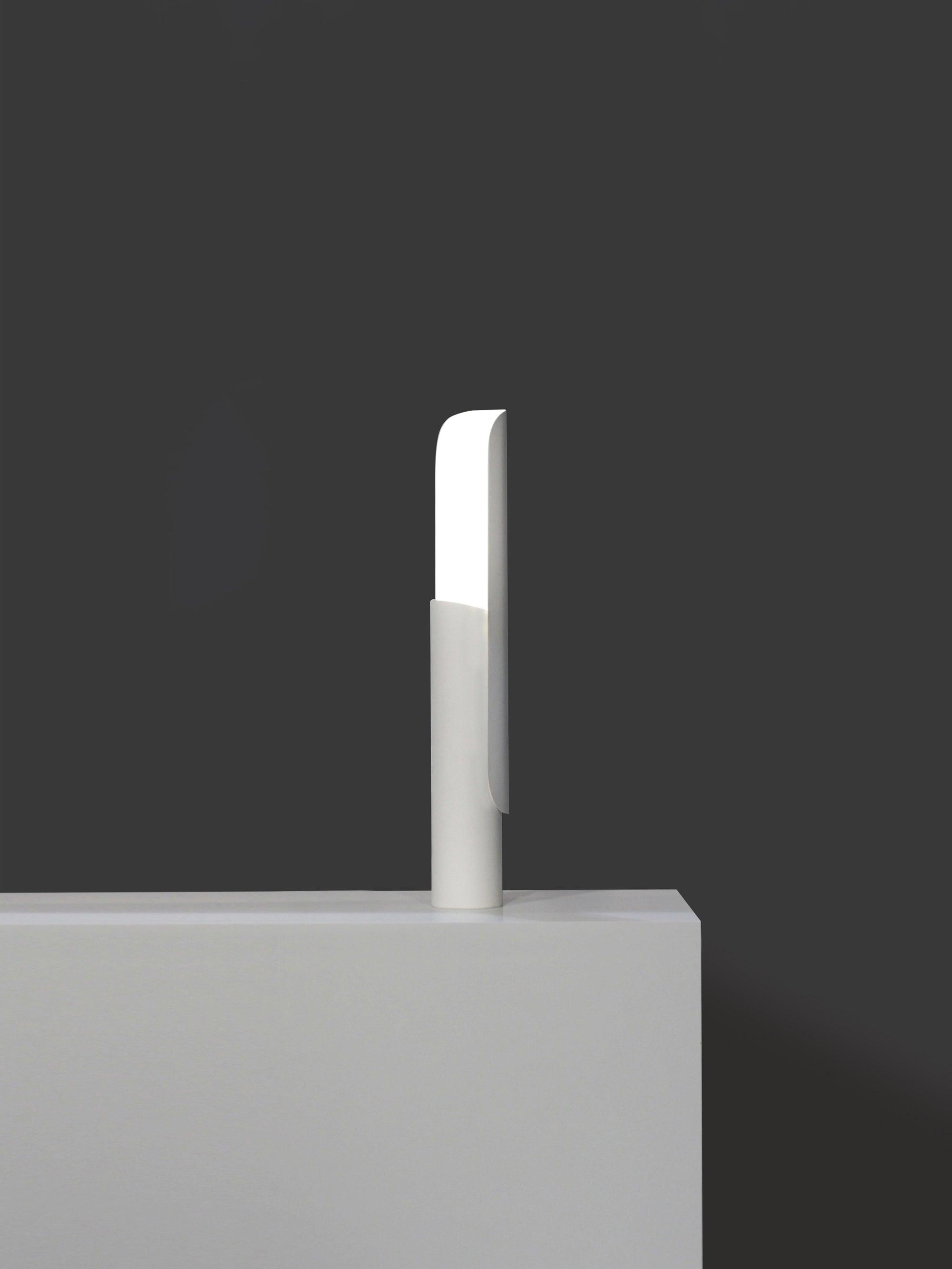 Zenice Minimalist Table Lamp - Letslighting
