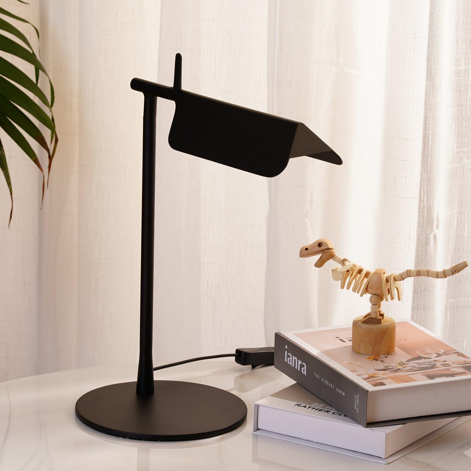 Axil Acrylic Minimalist Table Lamp - Letslighting