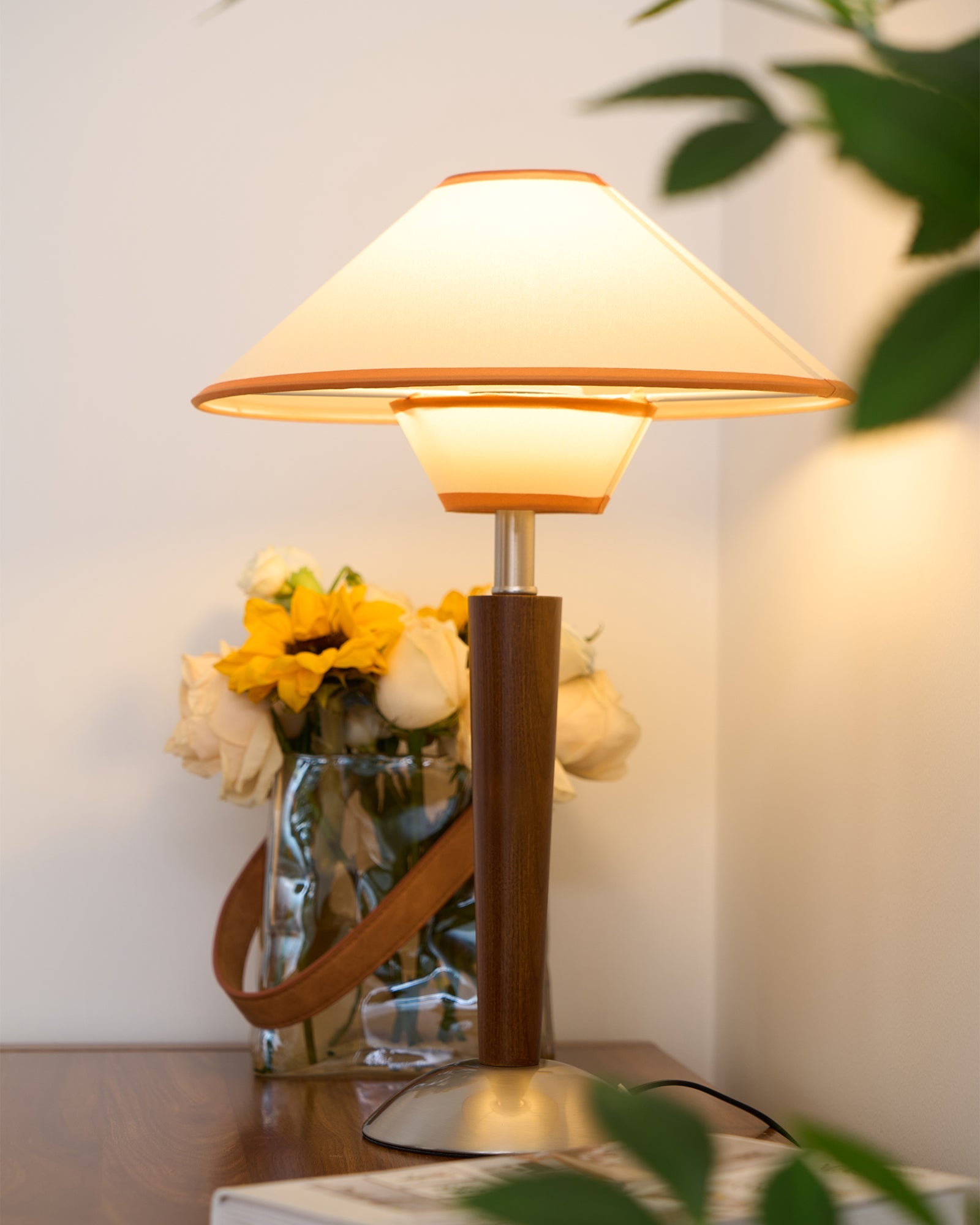 Lustra Table Lamp Talonwood - Letslighting