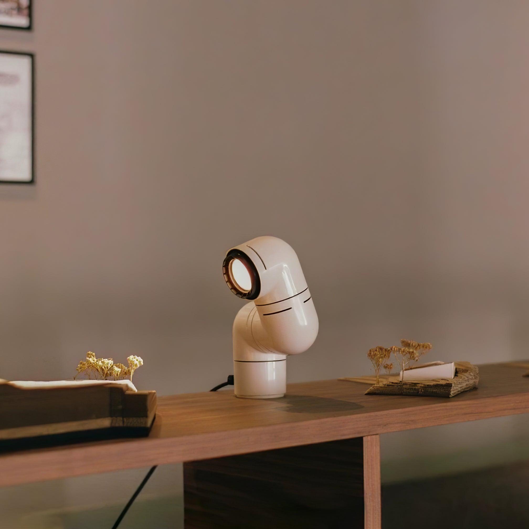 Liorain Resin Playful Table Lamp - Letslighting