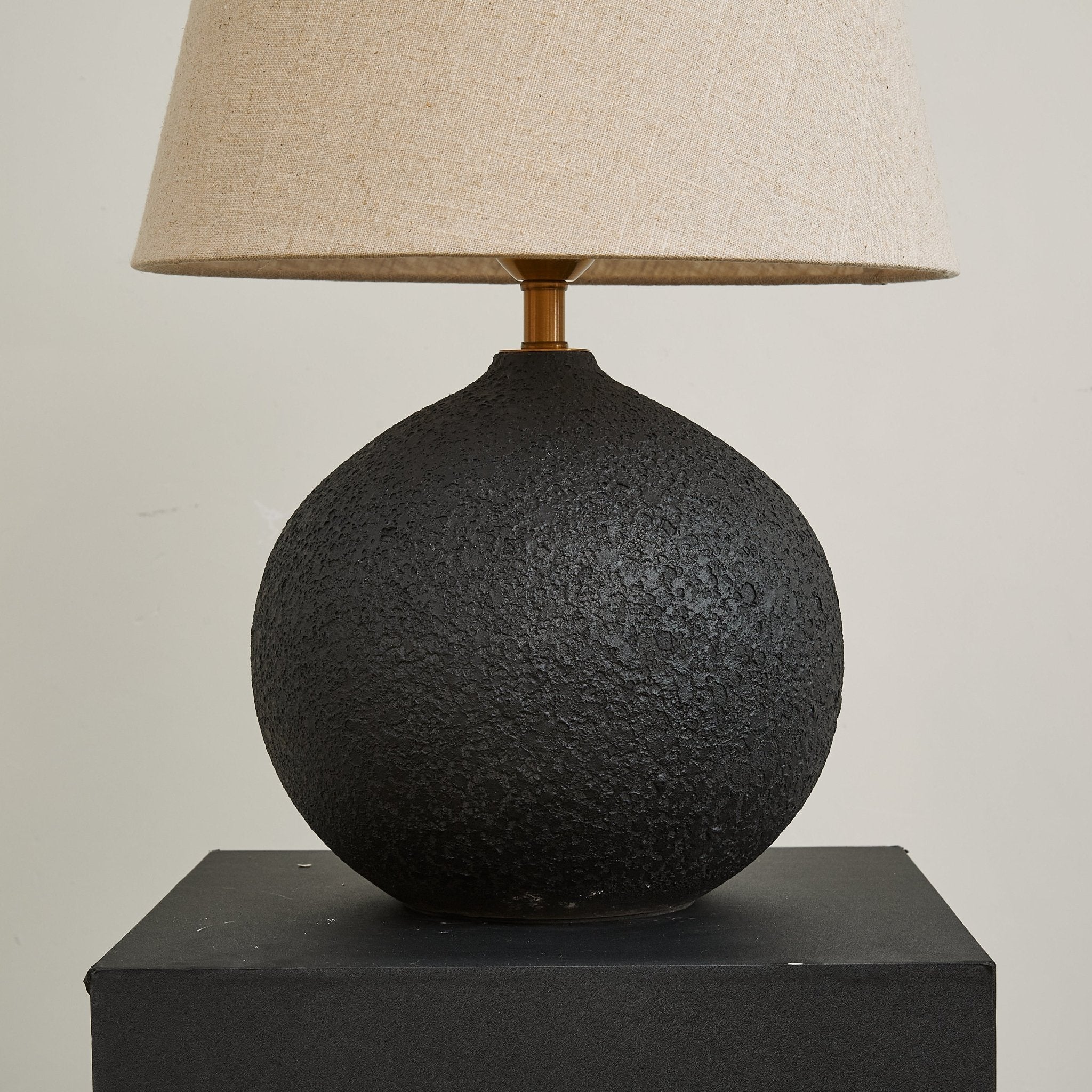 Serena Modern Table Lamp - Letslighting