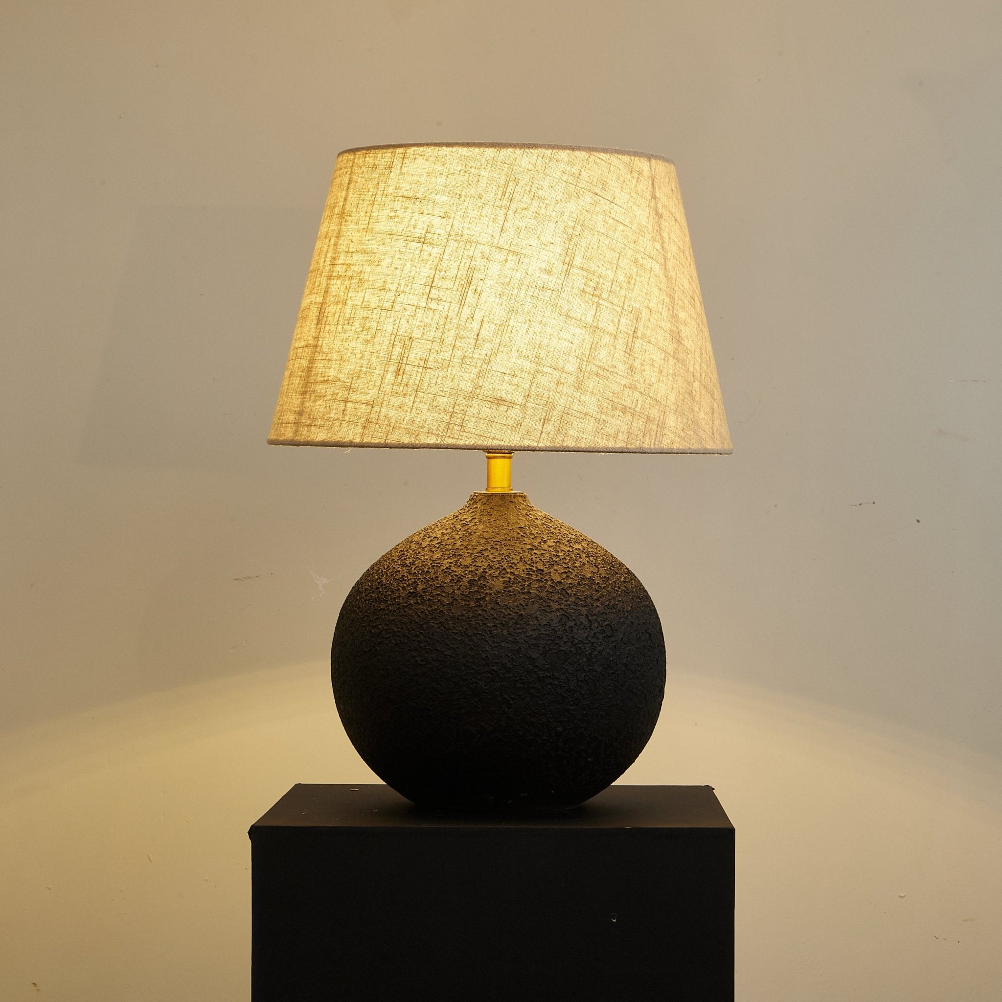 Serena Modern Table Lamp - Letslighting