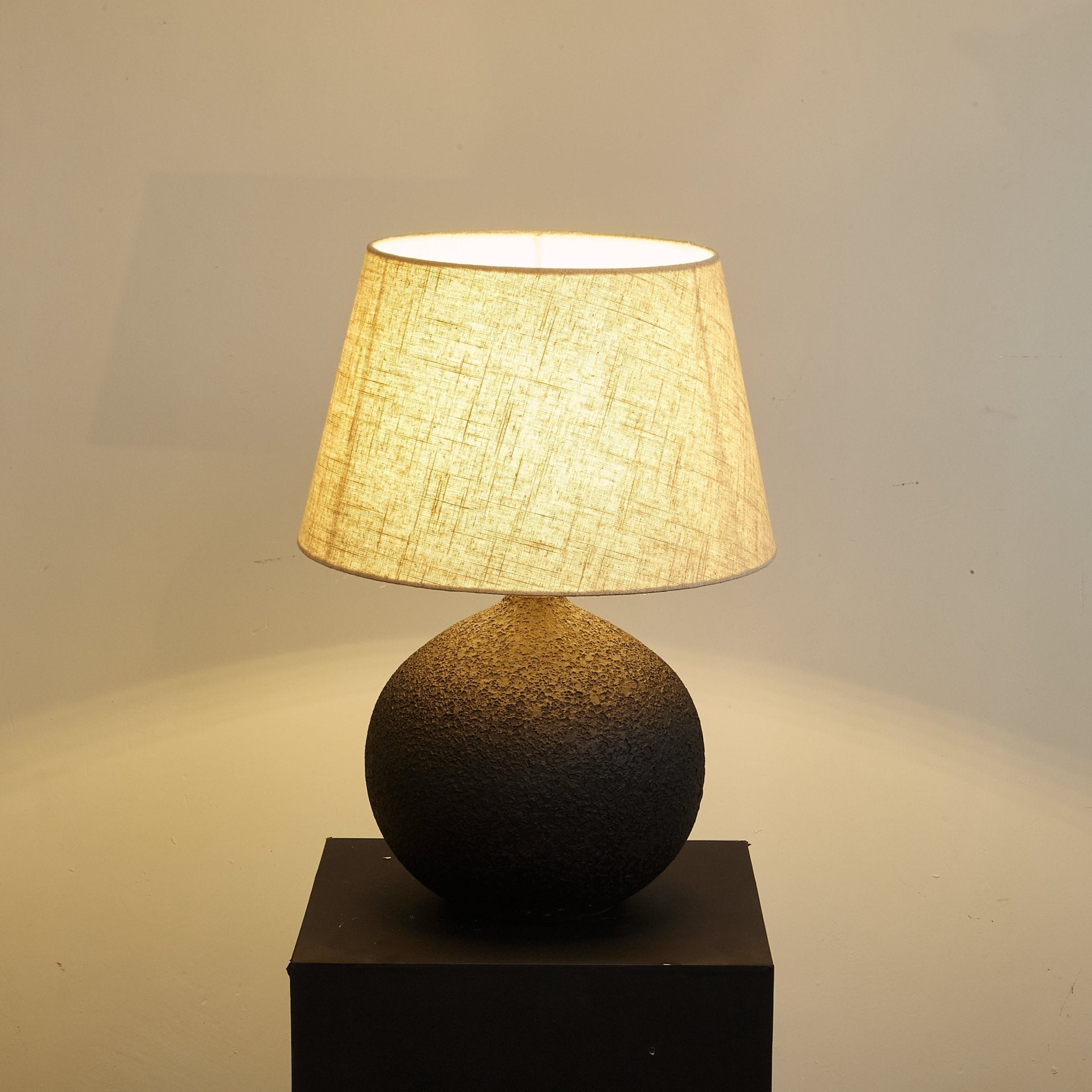 Serena Modern Table Lamp - Letslighting