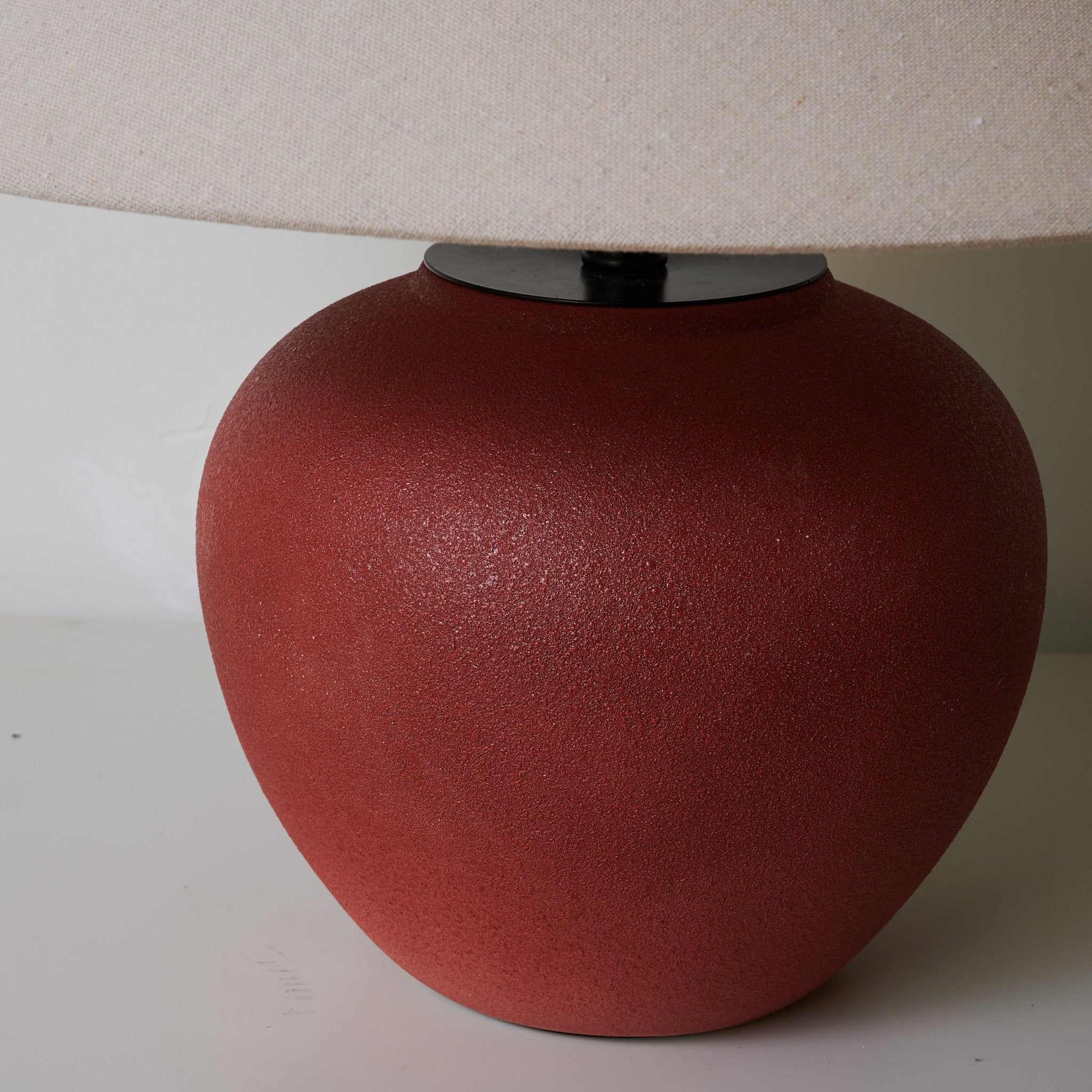 Monica Minimalist Ceramics Table Lamp - Letslighting