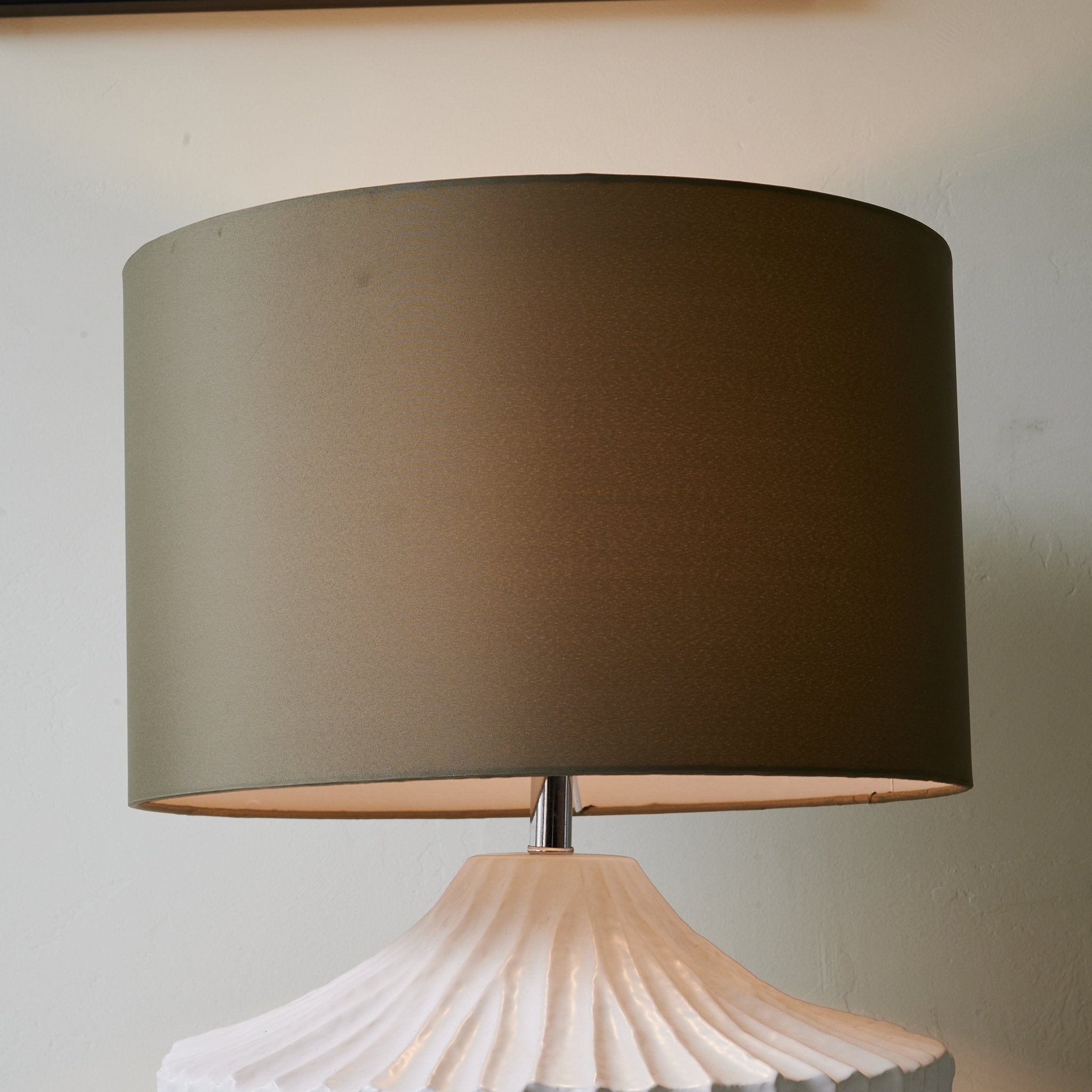Arthur Minimalist Table Lamp - Letslighting