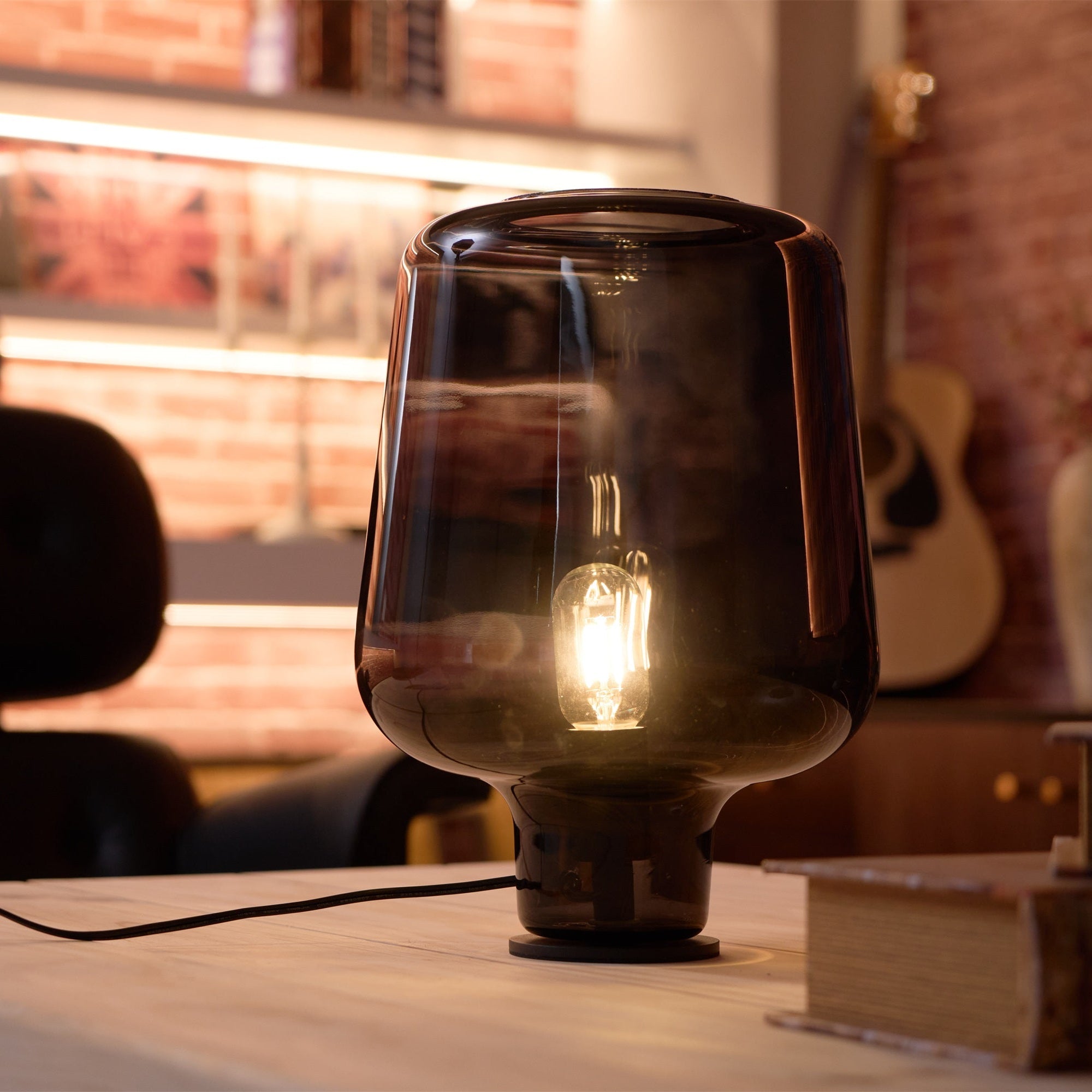 Elarian Glass Contemporary Table Lamp - Letslighting