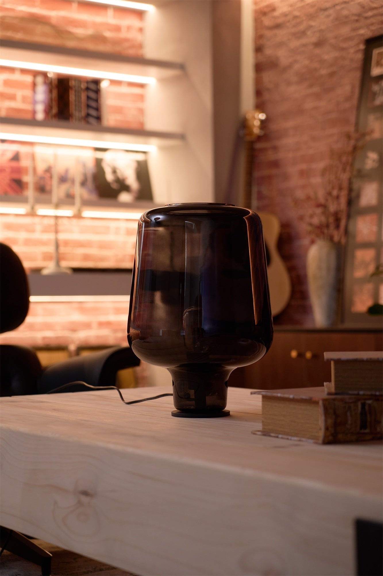 Elarian Glass Contemporary Table Lamp - Letslighting