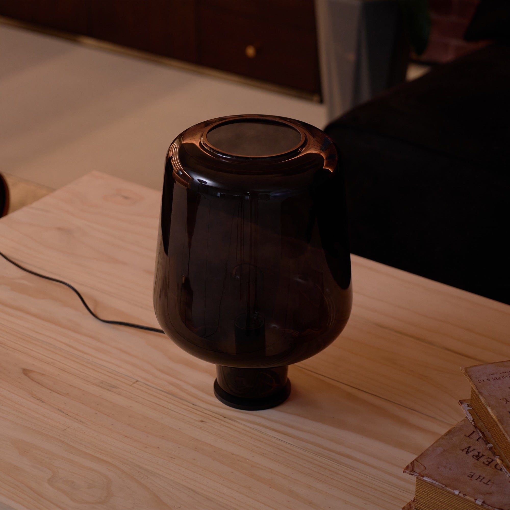 Elarian Glass Contemporary Table Lamp - Letslighting