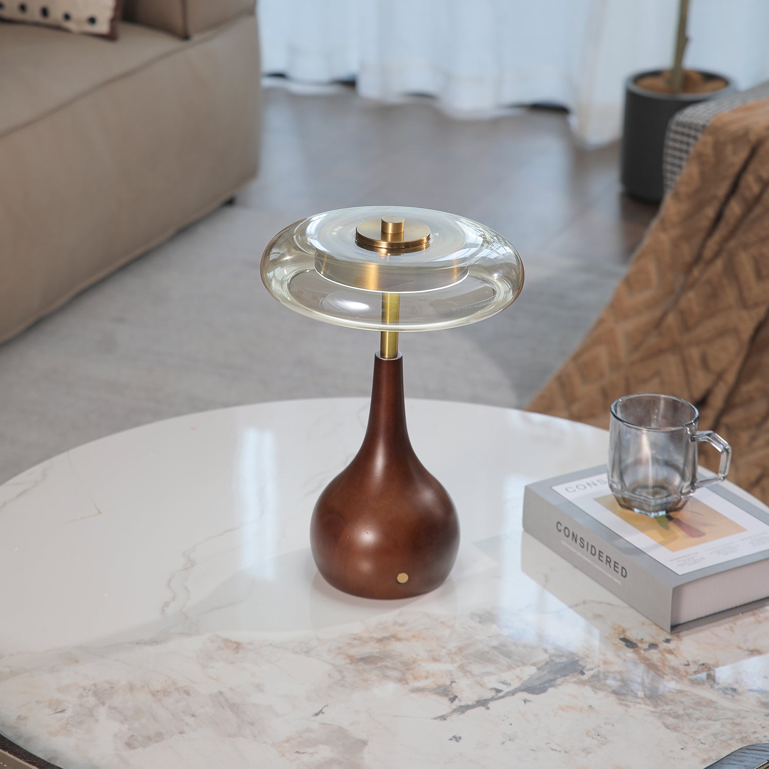 Solance Wood Vintage Table Lamp - Letslighting