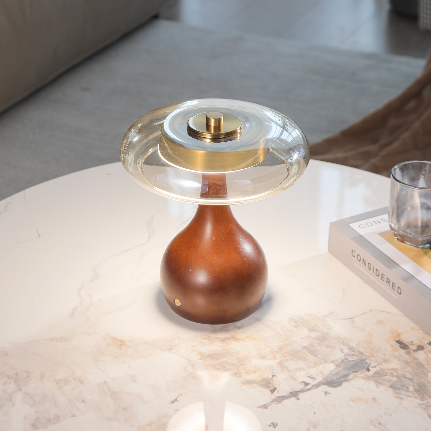 Solance Wood Vintage Table Lamp - Letslighting