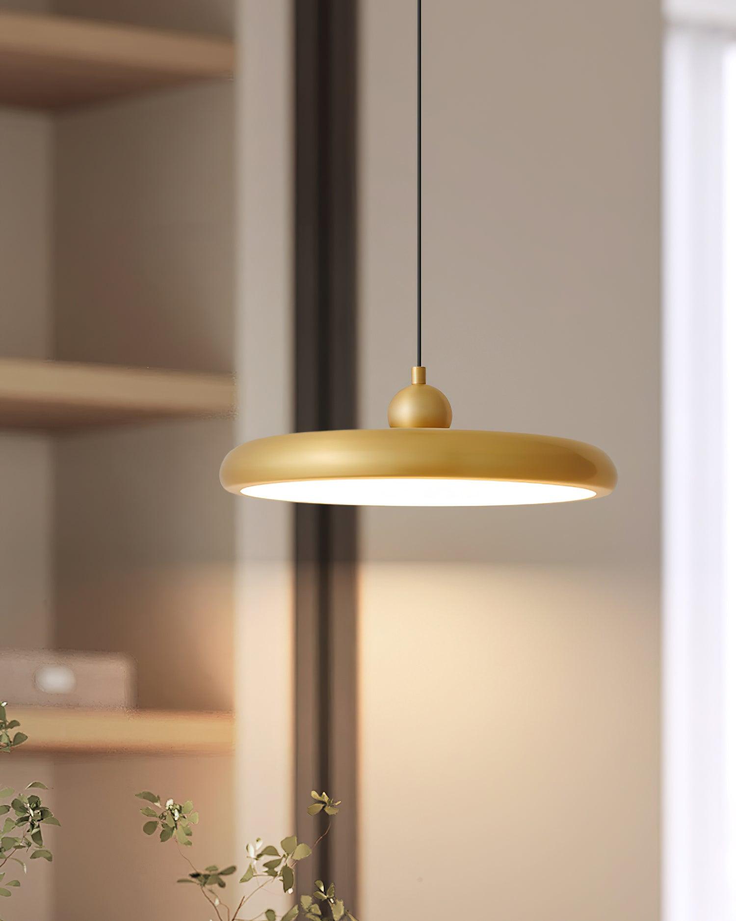 Avelice Brass Glam Pendant Lamp - Letslighting