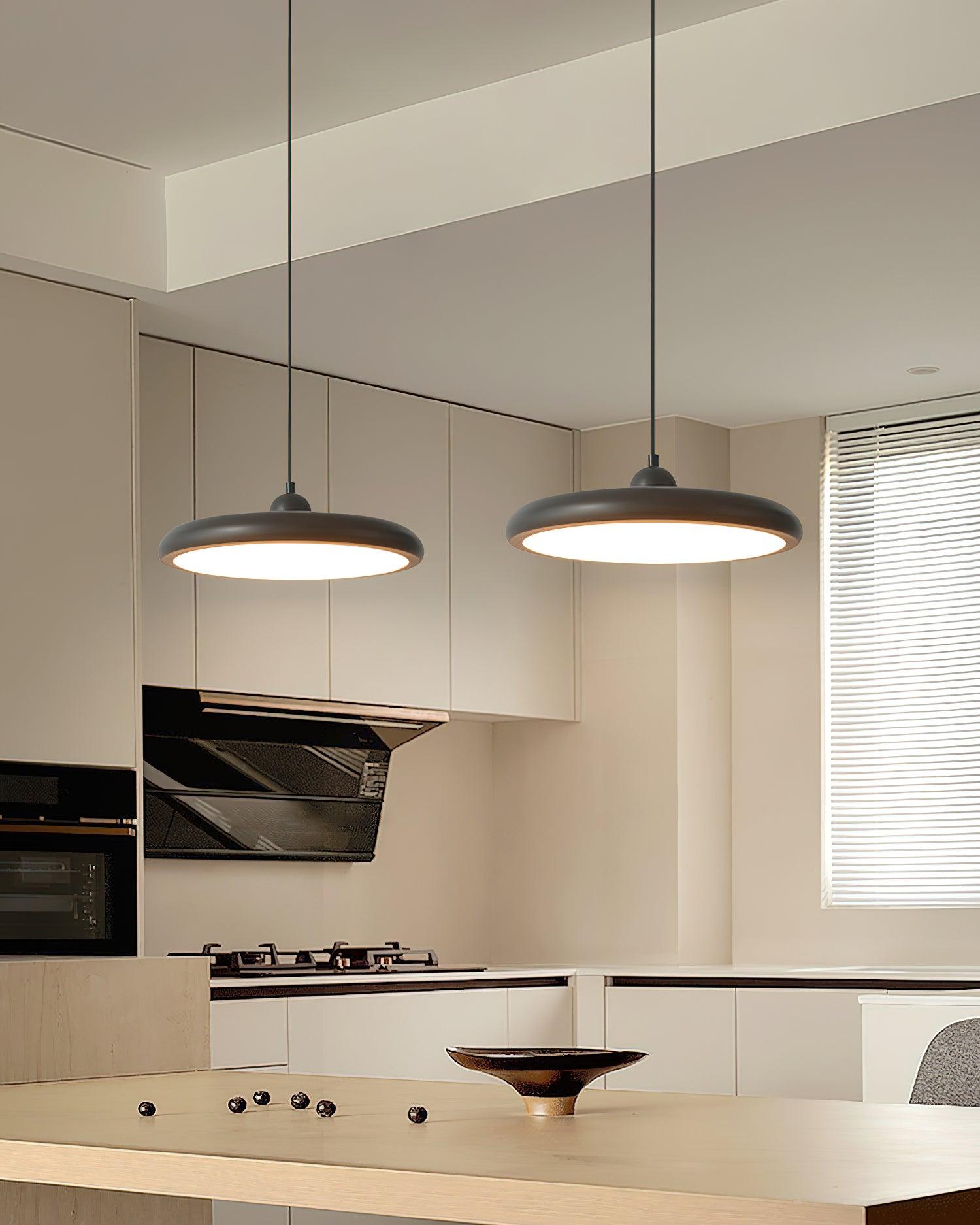 Avelice Brass Glam Pendant Lamp - Letslighting